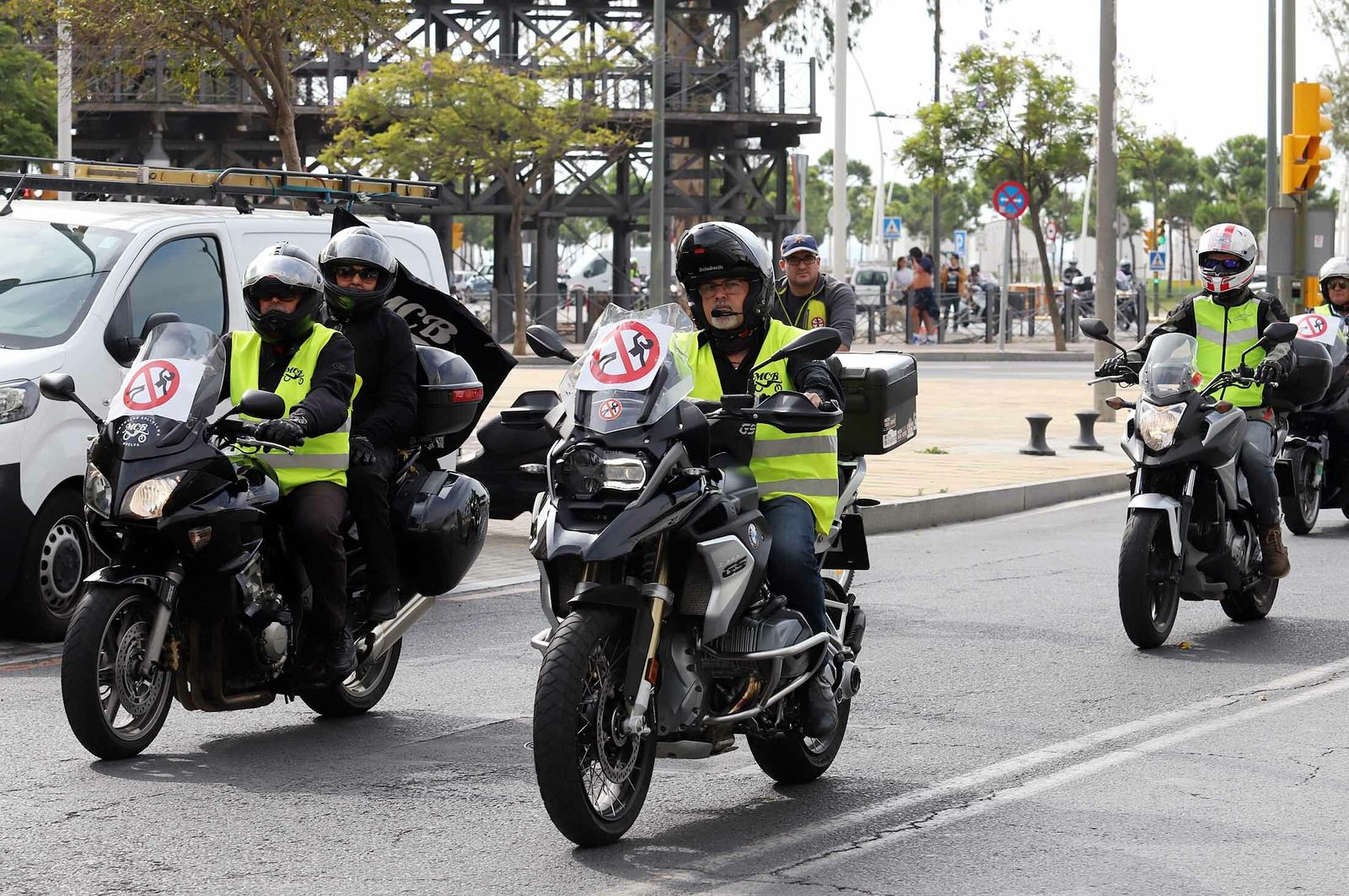 Imágenes de la concentración de motoristas por la seguridad