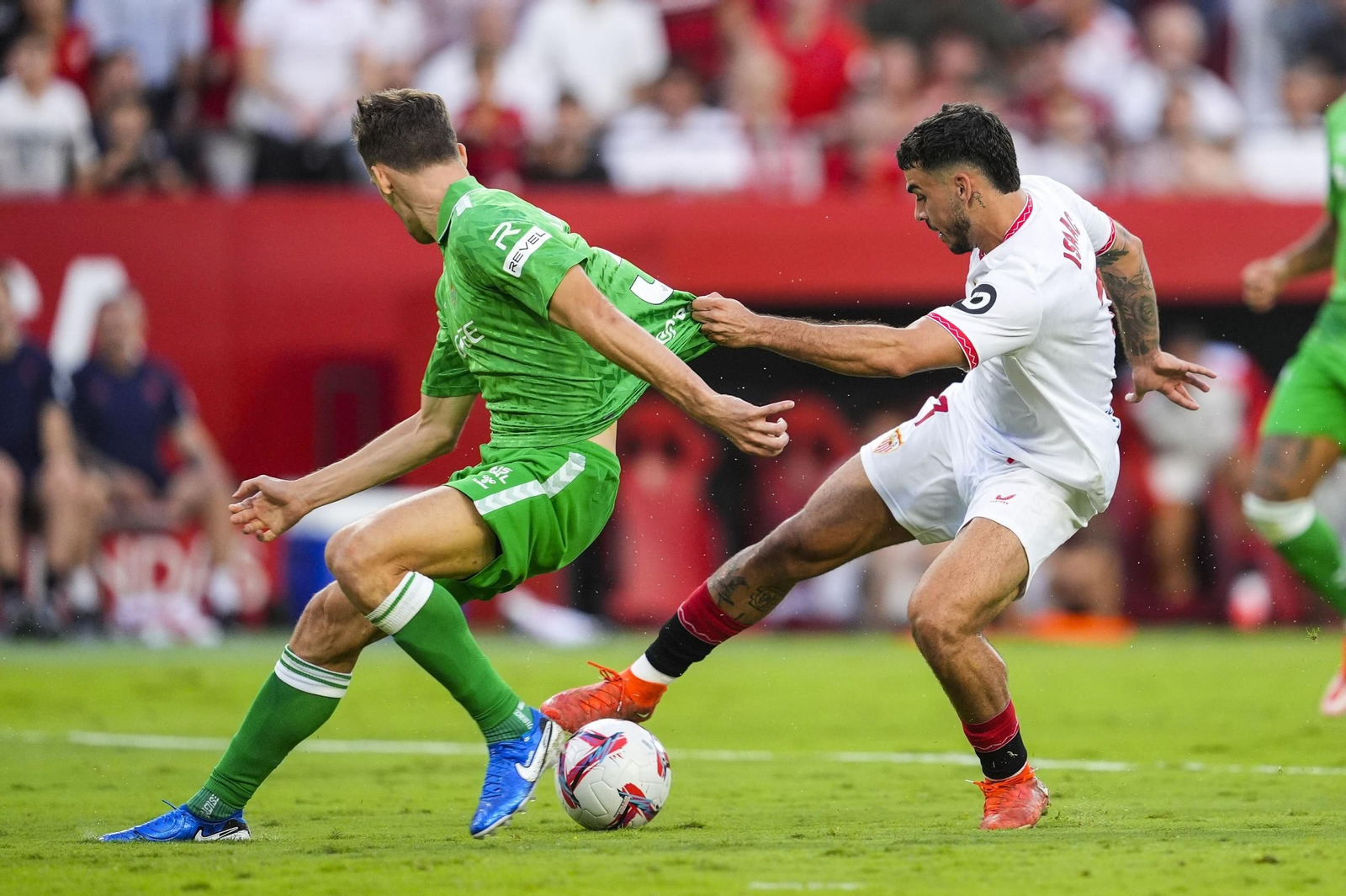 El derbi Sevilla-Betis, en imágenes