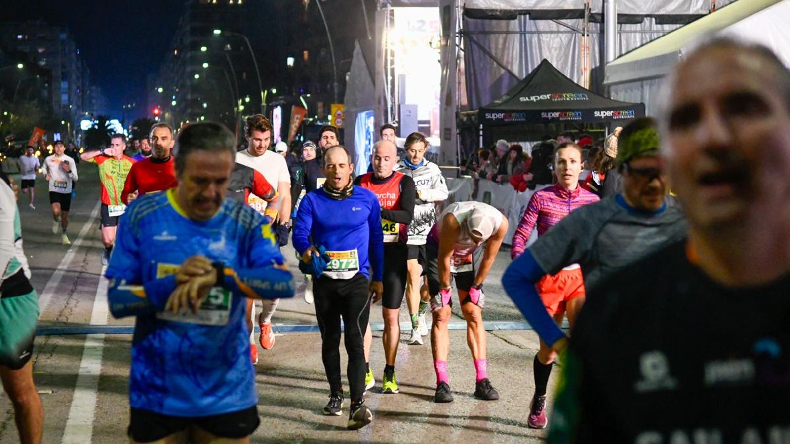 En imágenes: búscate en tu llegada a meta de la Carrera de San Antón 2025 (3)