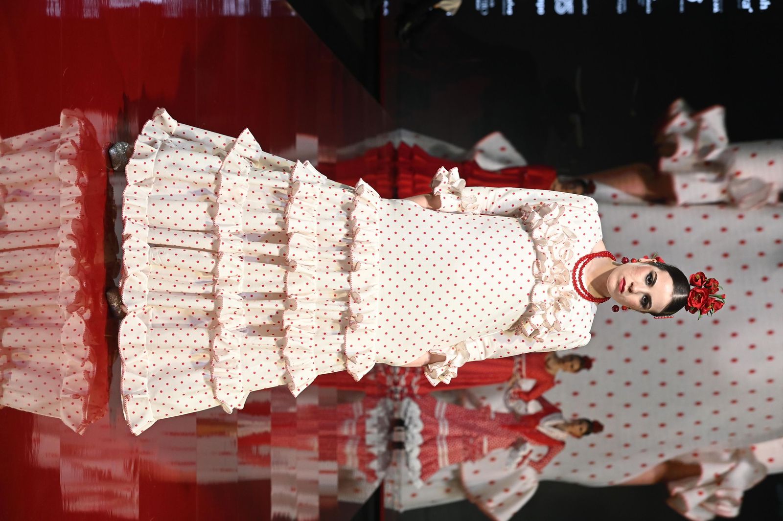 Huelva Flamenca 2026: Desfile de Raquel Muñoz