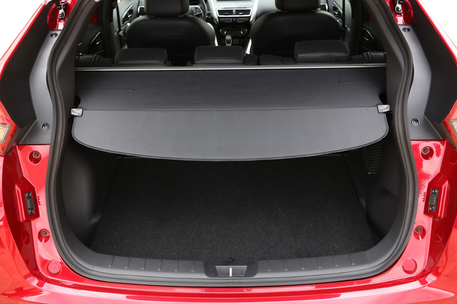 Al volante del nuevo Mitsubishi Eclipse Cross 2017