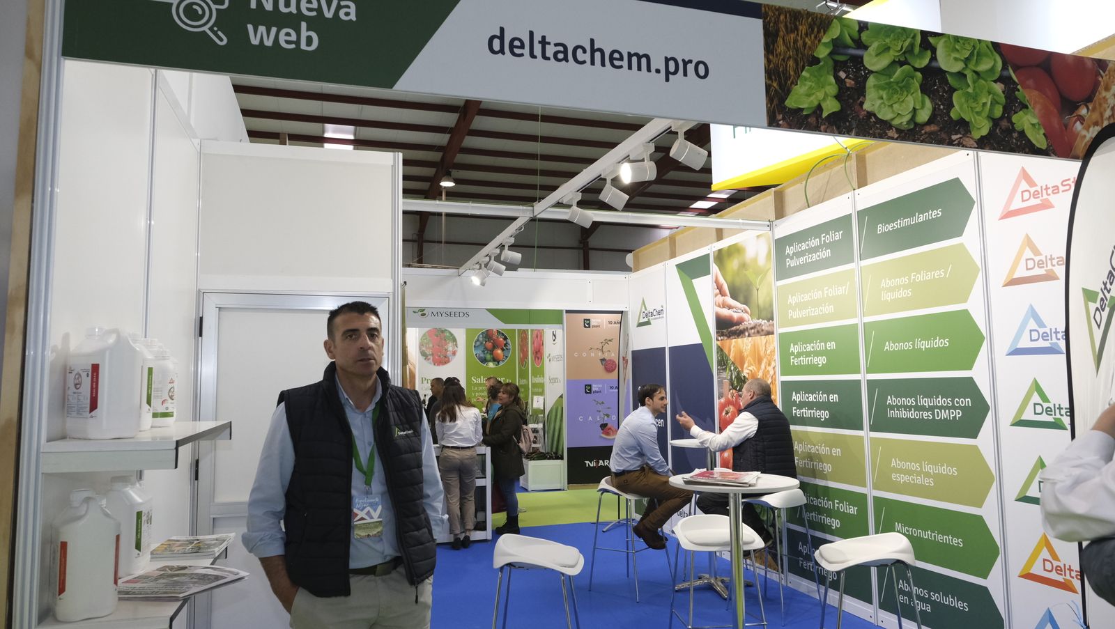 Imágenes del primer día de Expolevante Níjar.