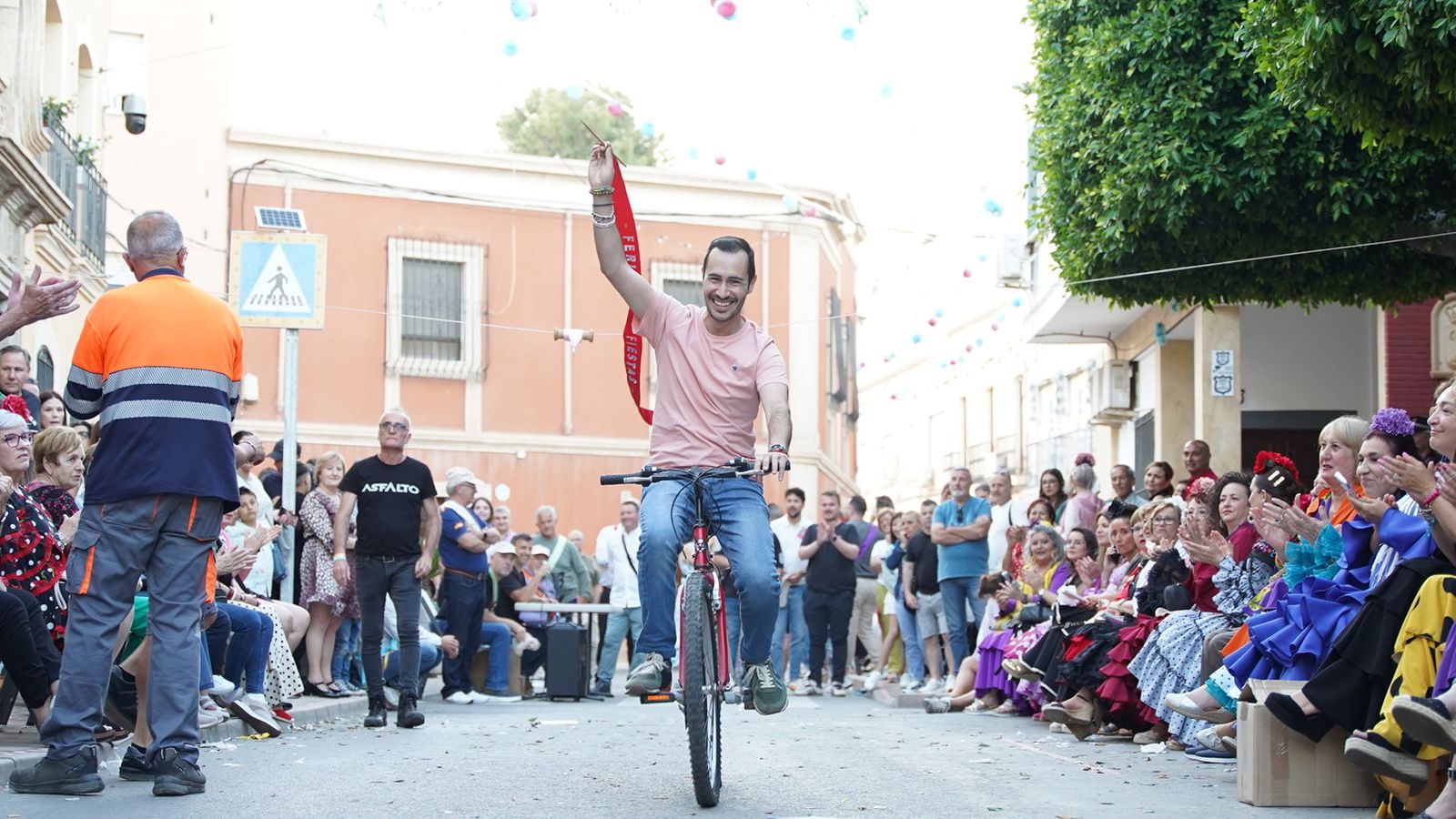 La carrera de cintas, una cita ineludible para vecinos y visitantes.