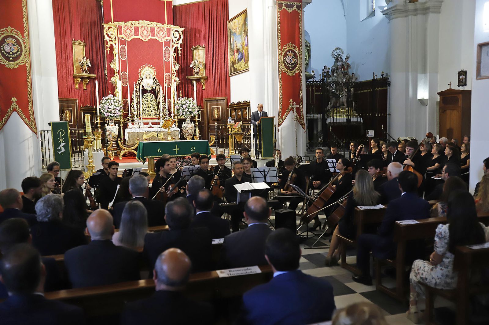 El pregón de la Coronación de la Virgen de la Amargura en imágenes