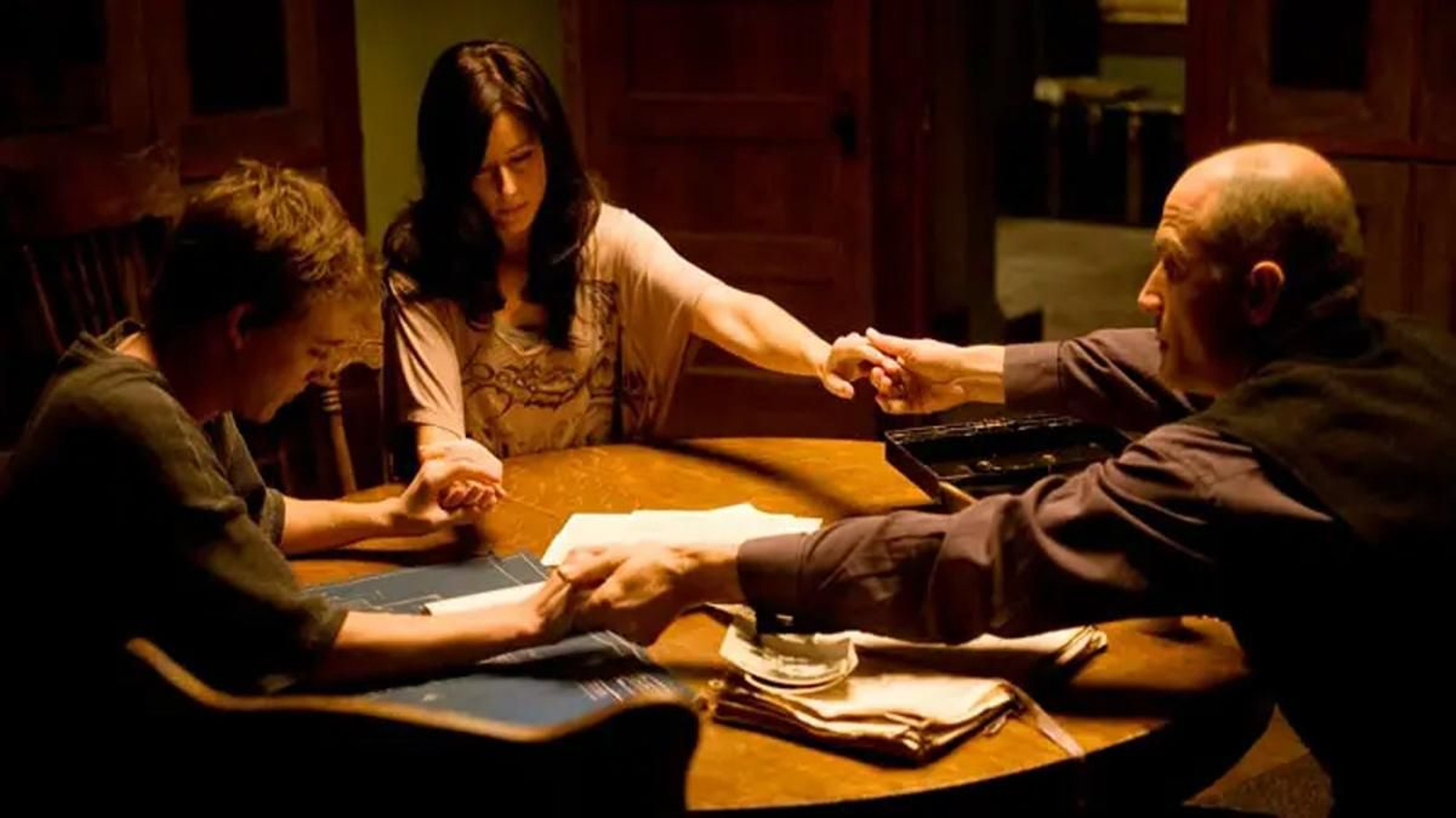 Imagen de archivo de una sesión espiritista.