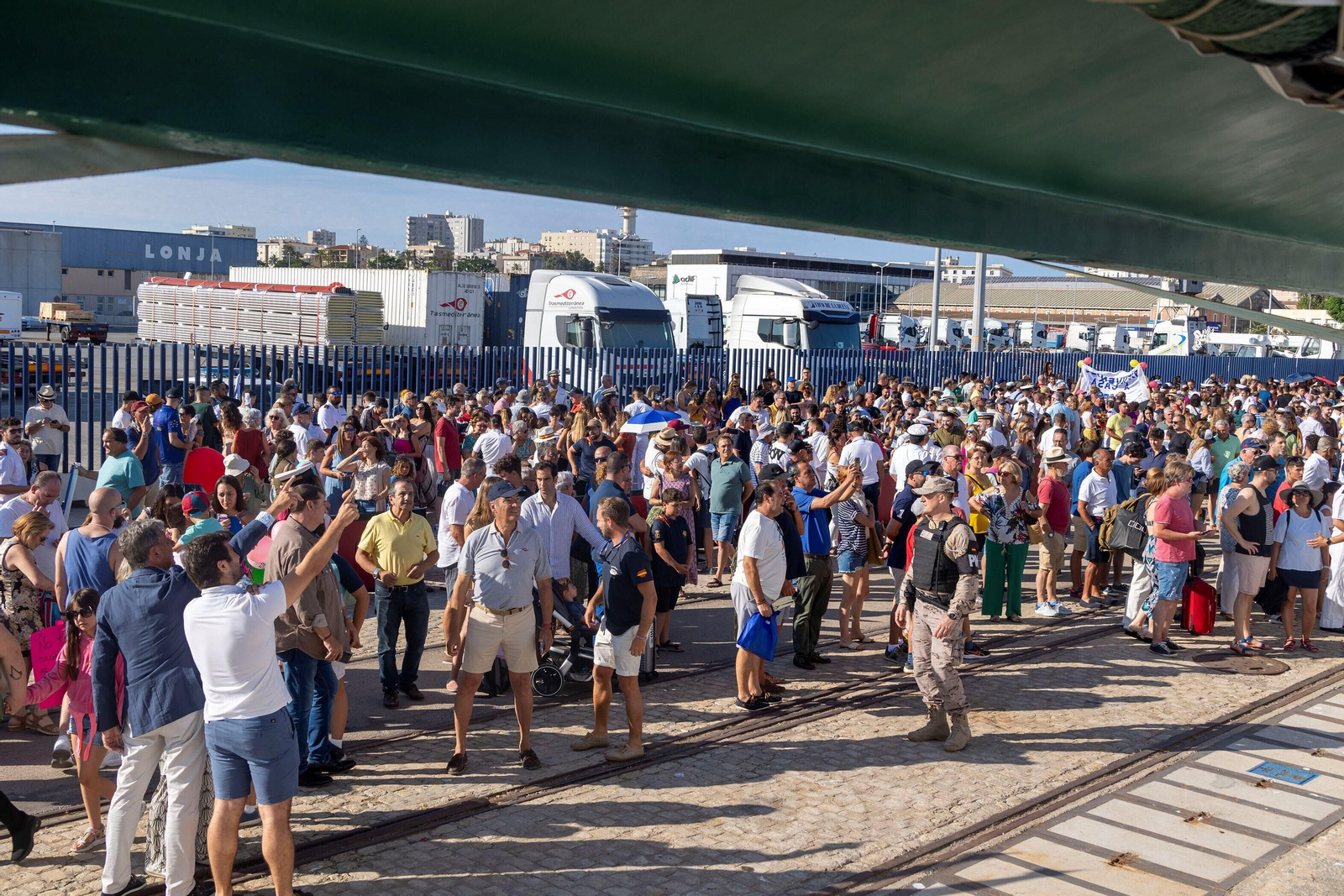 Armada: Las mejores imágenes de la llegada del 'Juan Sebastián de Elcano' a Cádiz Armada: Las mejores imágenes de la llegada del 'Juan Sebastián de Elcano' a Cádiz