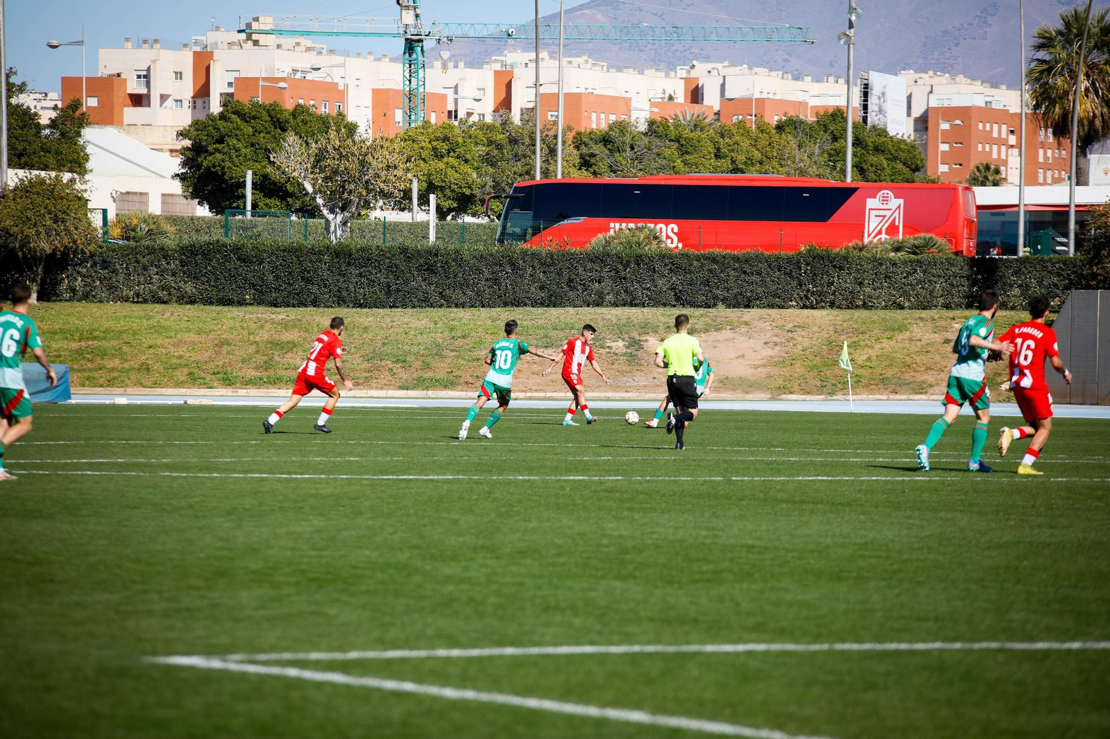Las imágenes de Segunda RFEF entre Almeria B y recreativo de Granada