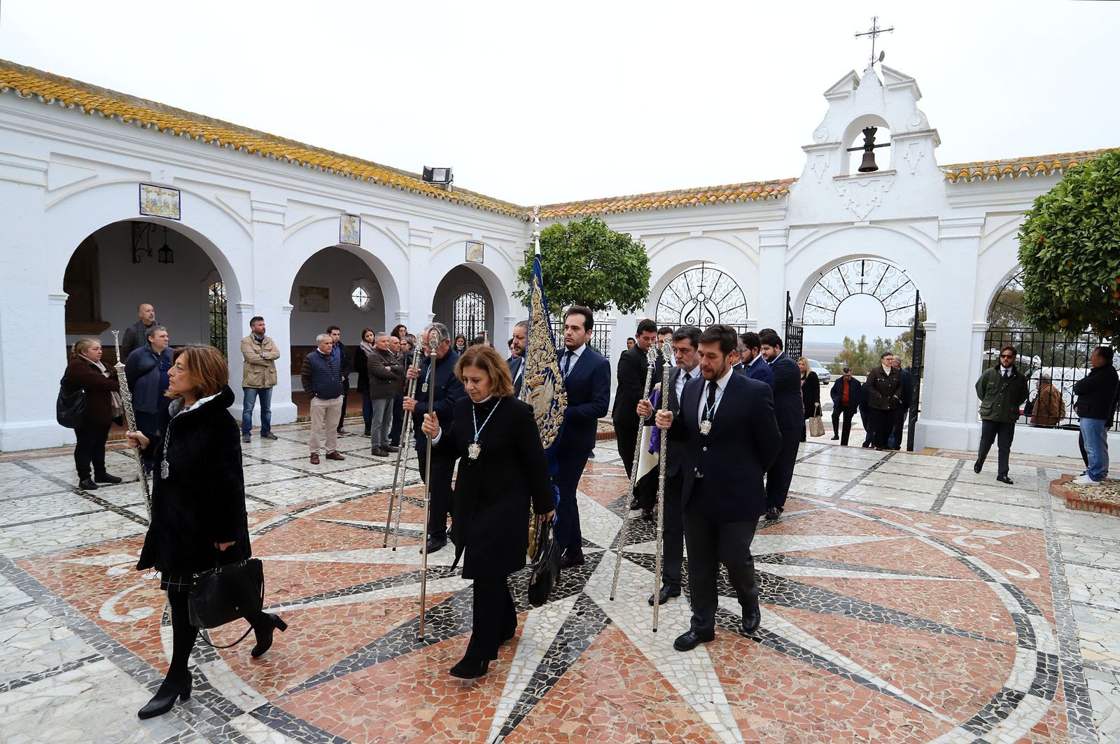 Imágenes del funeral de Bienvenido González, hermano mayor de la Cinta