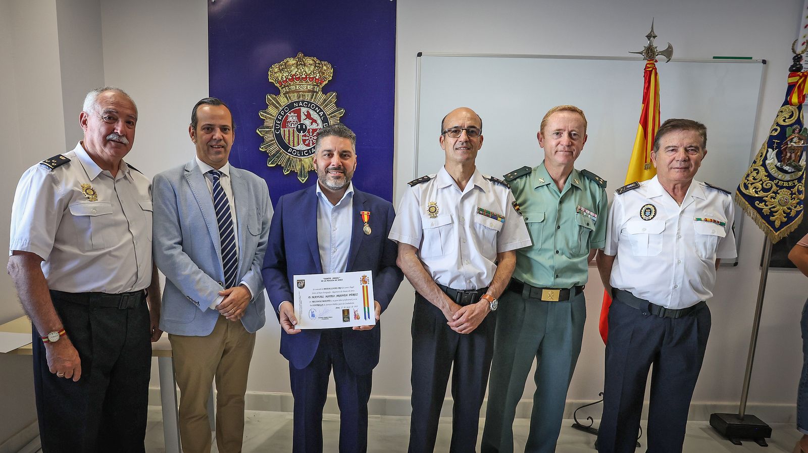 Imágenes de la entrega de las medallas de oro del Santo Ángel