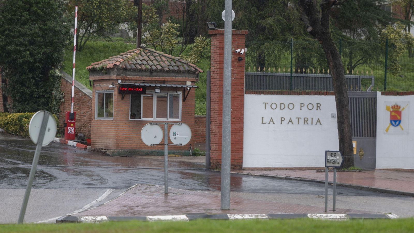 En Alcalá de Henares se acogieron también en un cuartel.