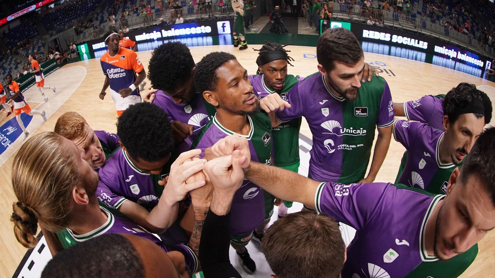 Kameron Taylor, con sus compañeros.