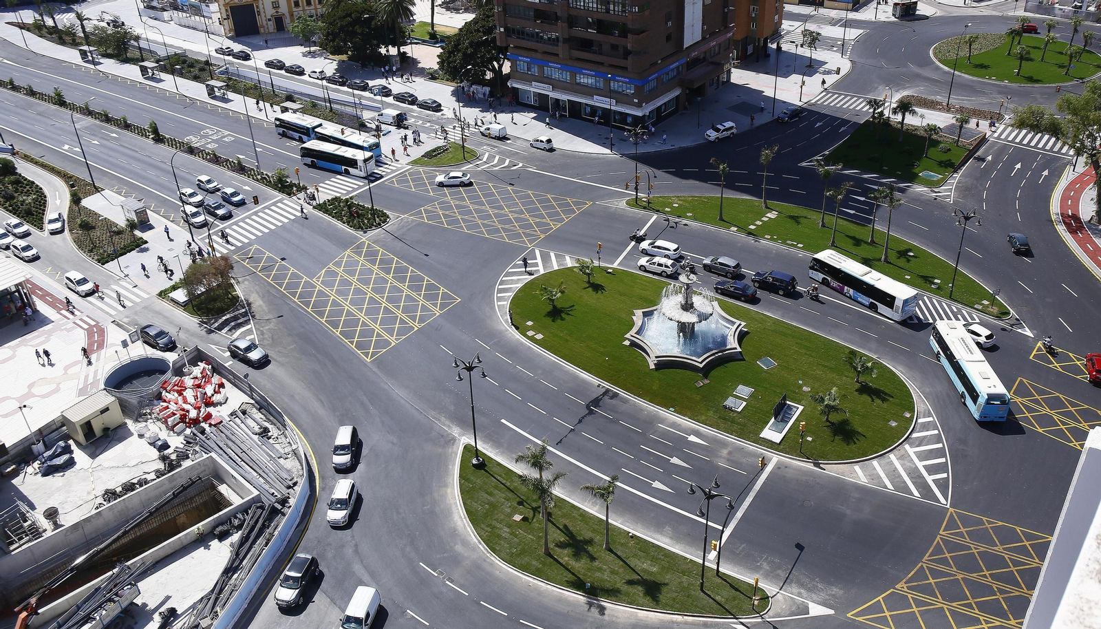 Fotos de la reinauguración de la avenida de Andalucía de Málaga, libre de obras 10 años después
