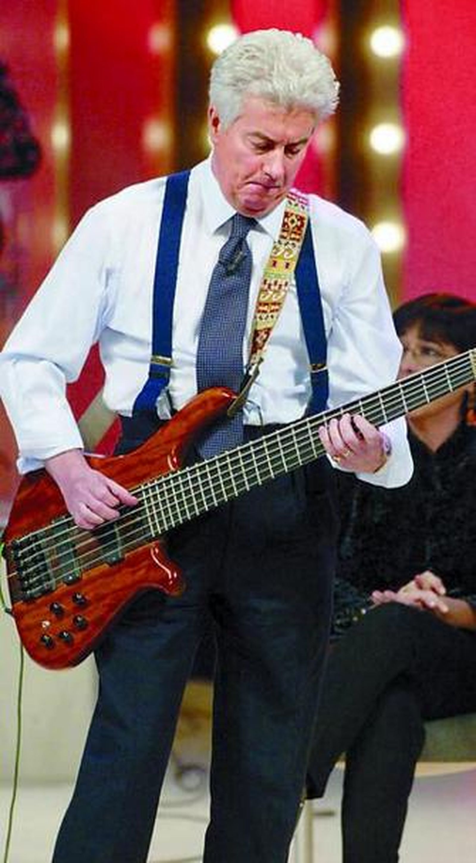 Follett se rinde a su destino