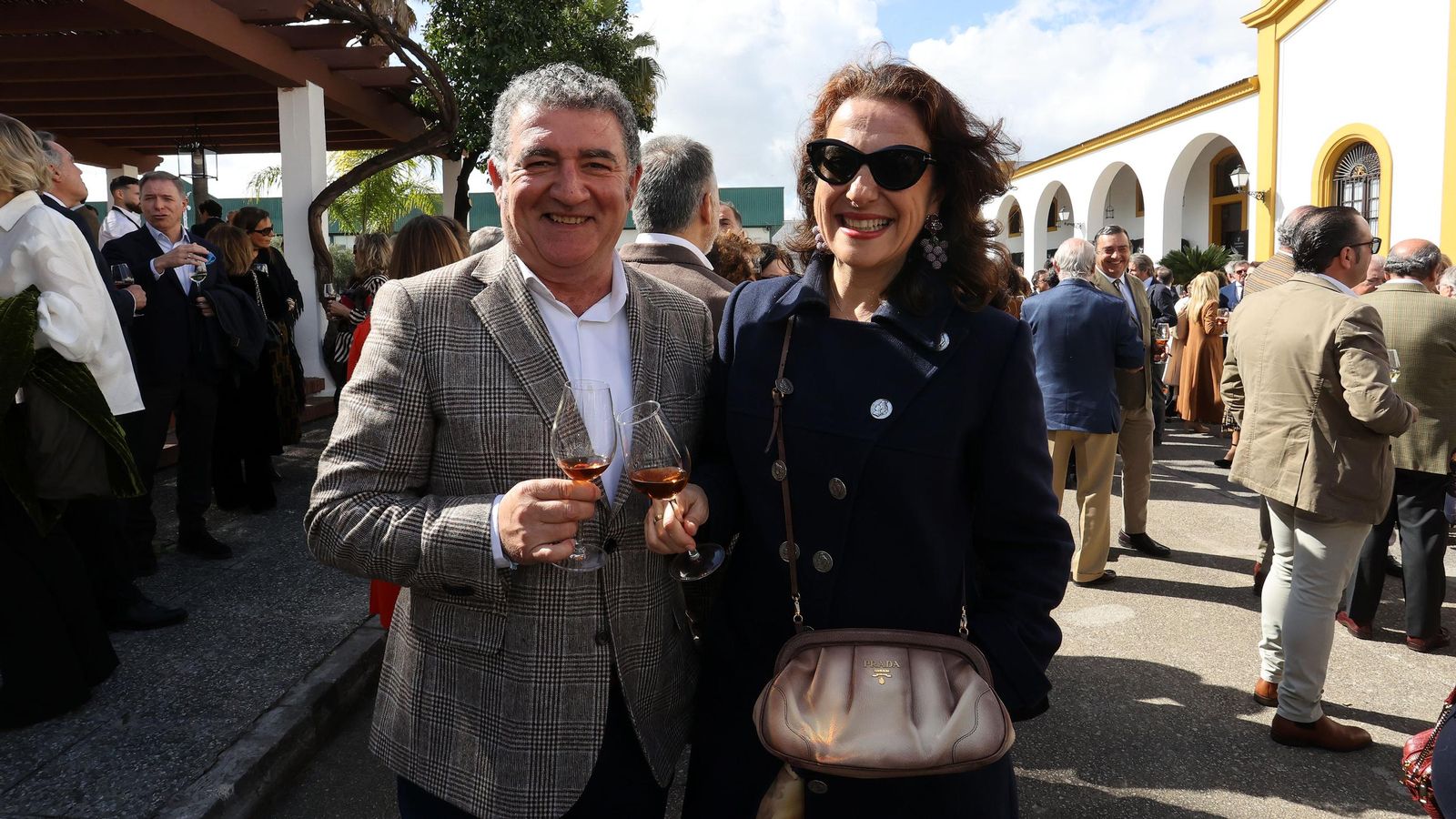 II Almuerzo Solidario de la Guardia Romana de la Hermandad del Transporte en Jerez