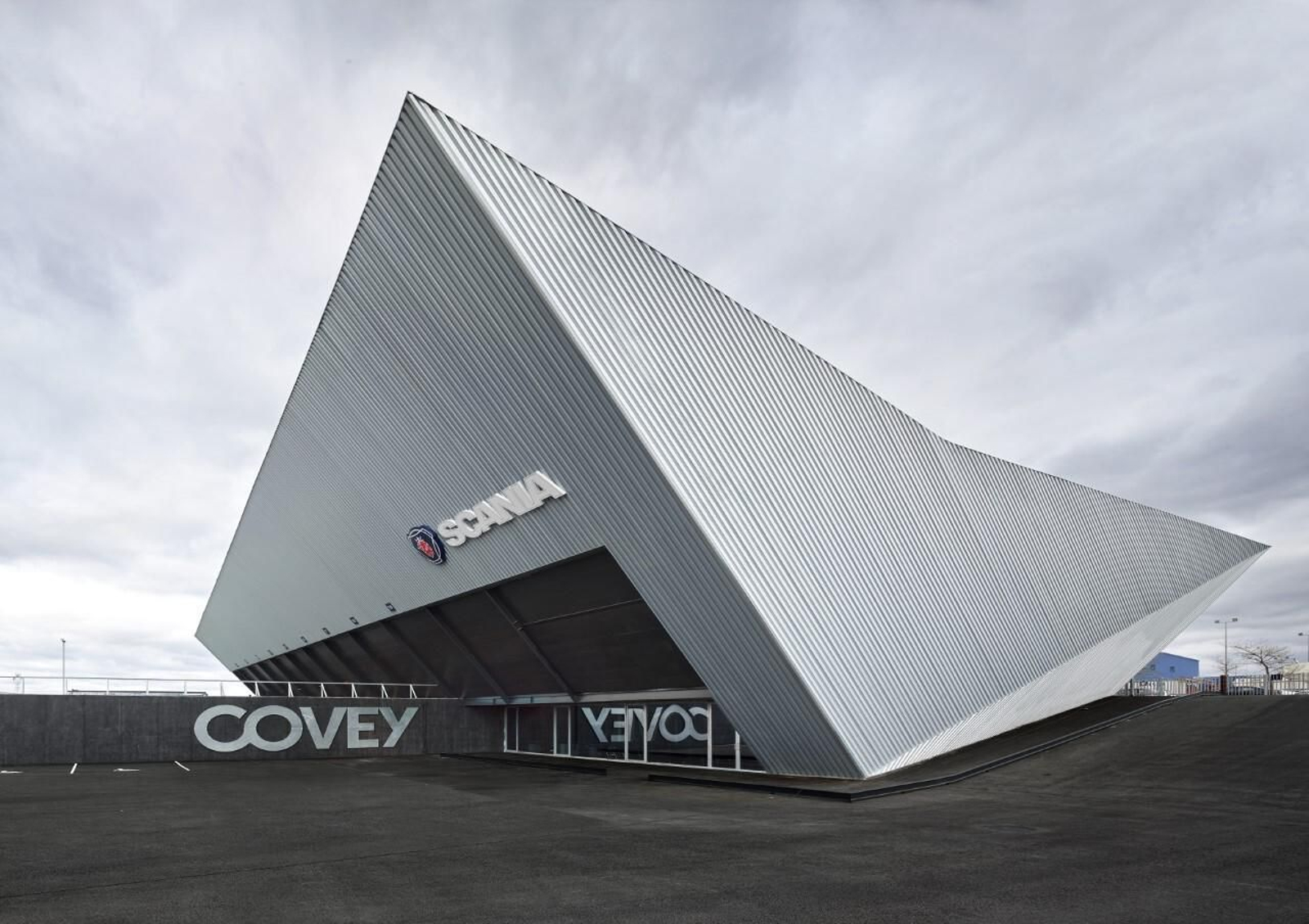 La nave industrial de Scania en el Parque Huelva Empresarial, premiada.