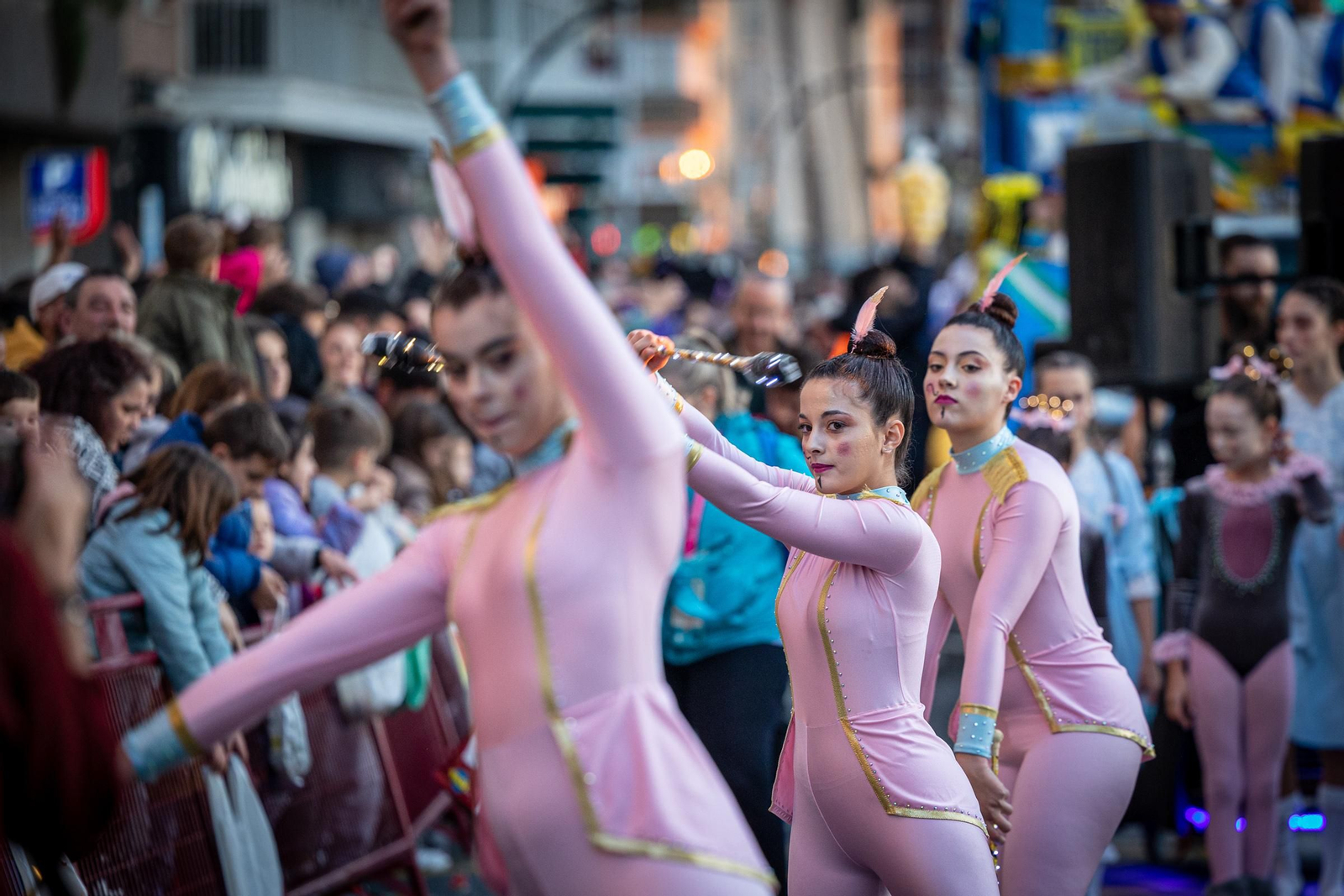 Todas las imágenes de la cabalgata de los Reyes Magos en Cádiz