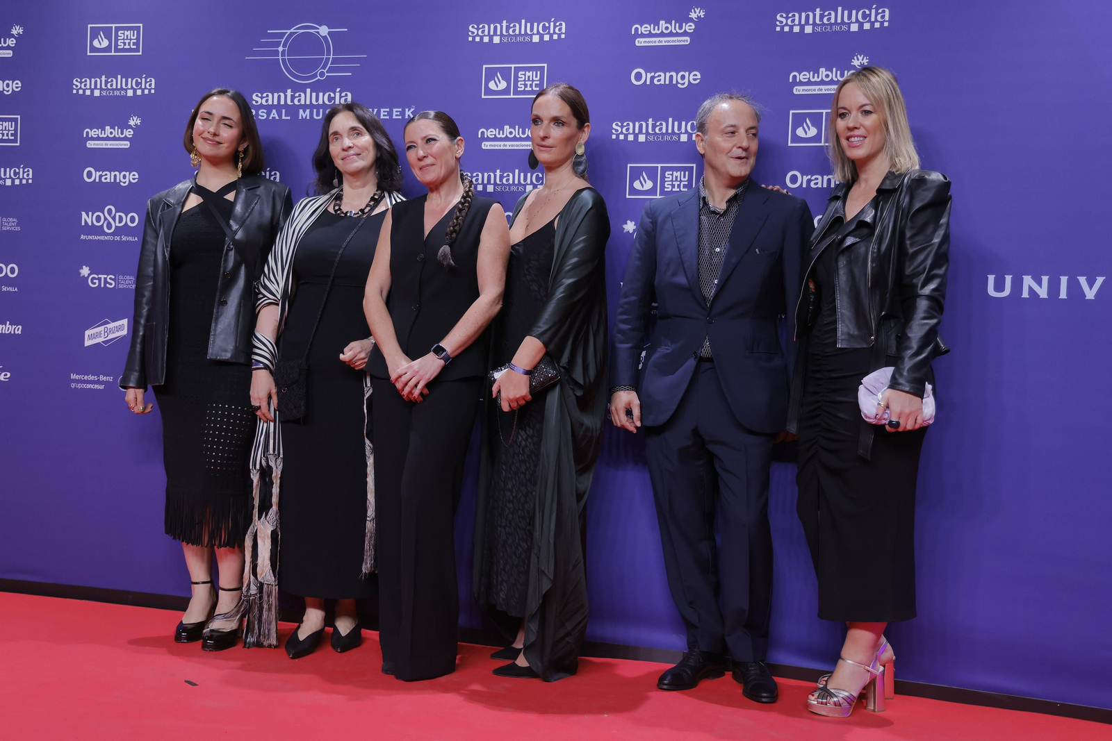 Famosos y artistas en la alfombra roja de la gala del flamenco en los 'Santalucía Universal Music Week'