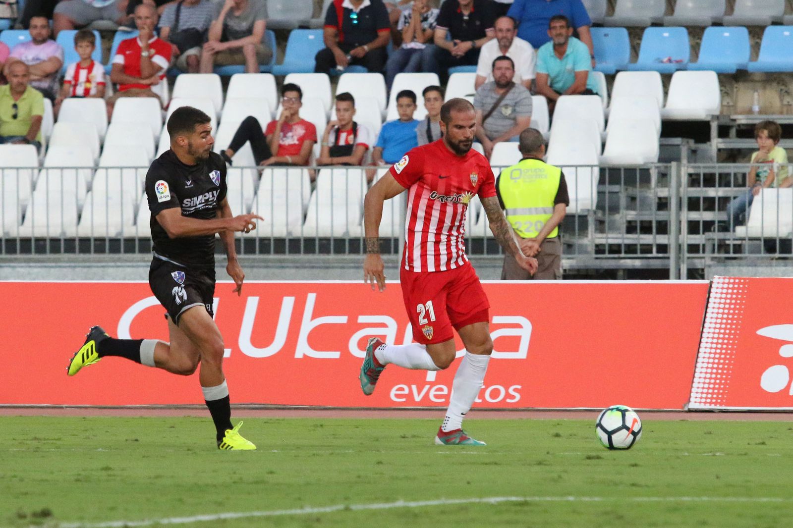 Las imágenes del Almería-Huesca