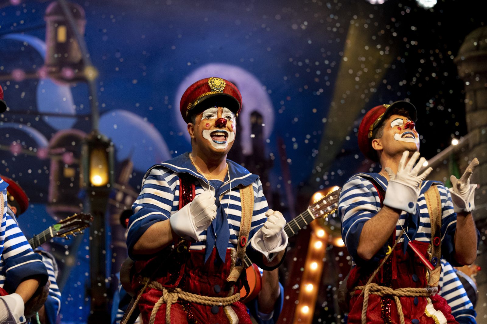 Comparsa 'Y seguimos cantando'