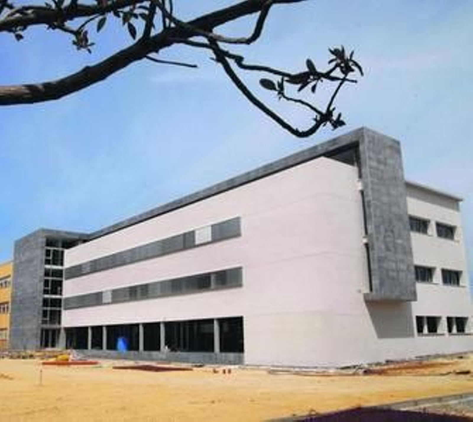 Imagen del nuevo edificio del IES Picasso.