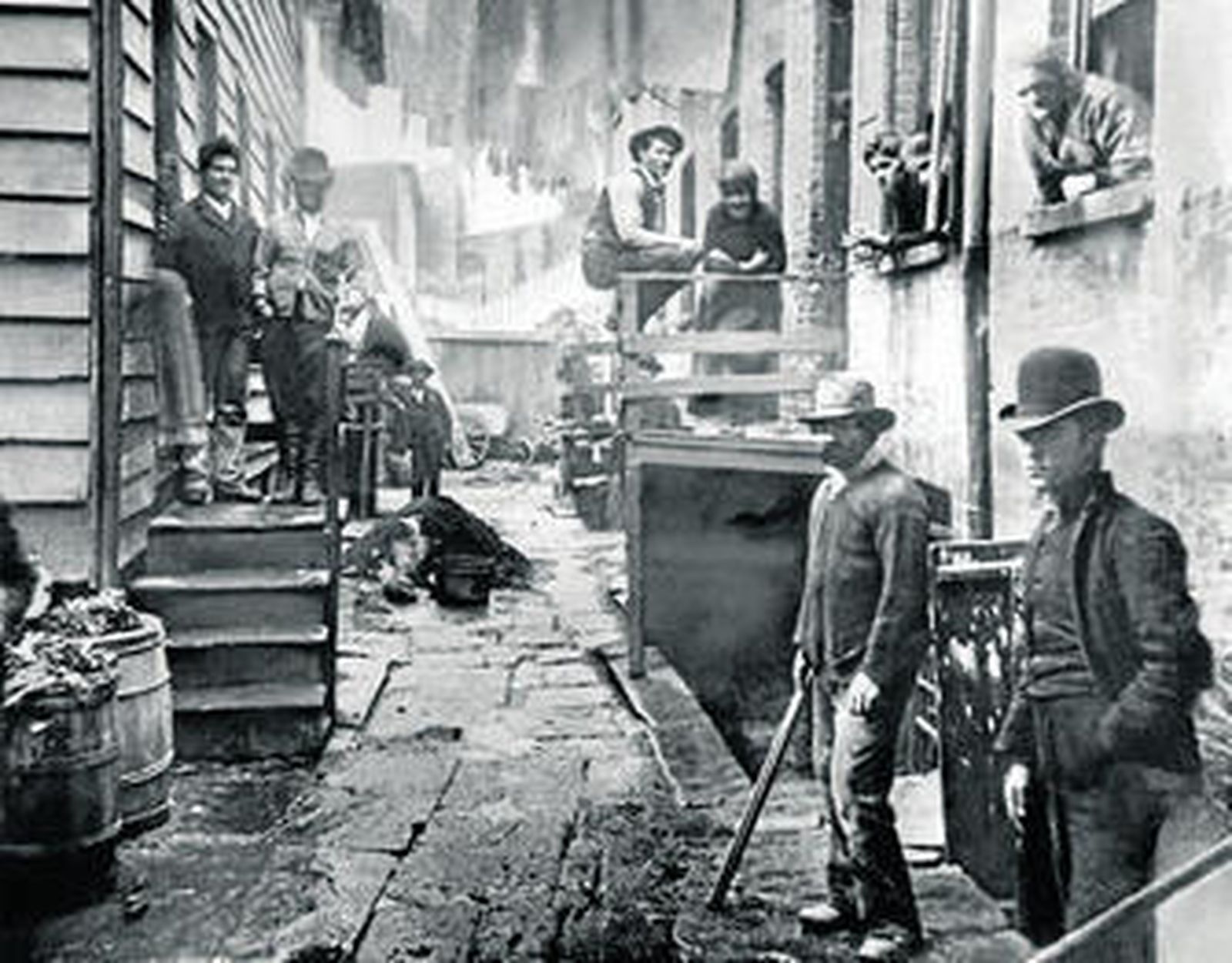 Nueva York: el rugido bajo la historia oficial