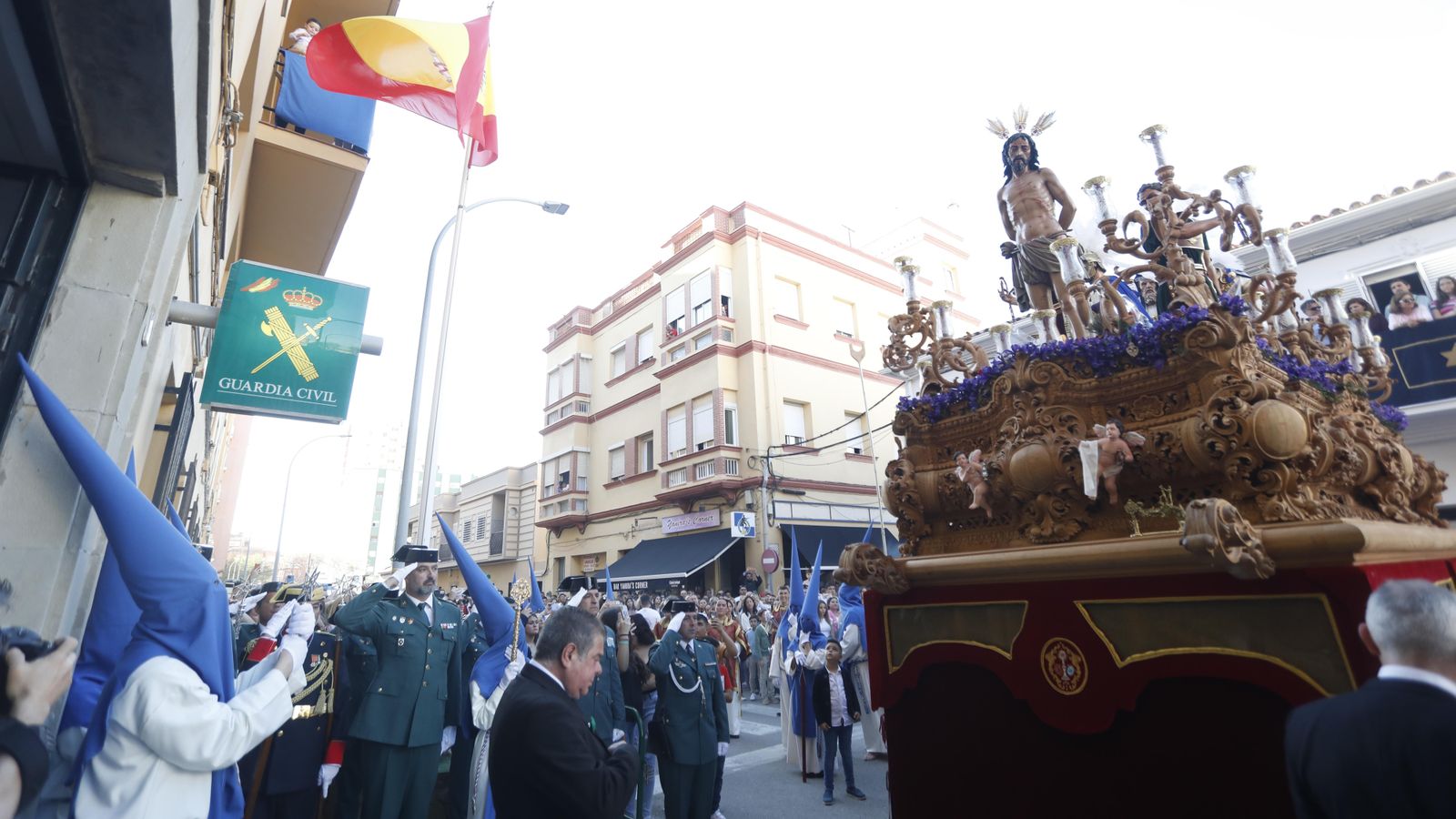 Fotos del Domingo de Ramos  en La Línea: Sagrada Flagelación y María Santísima de la Estrella