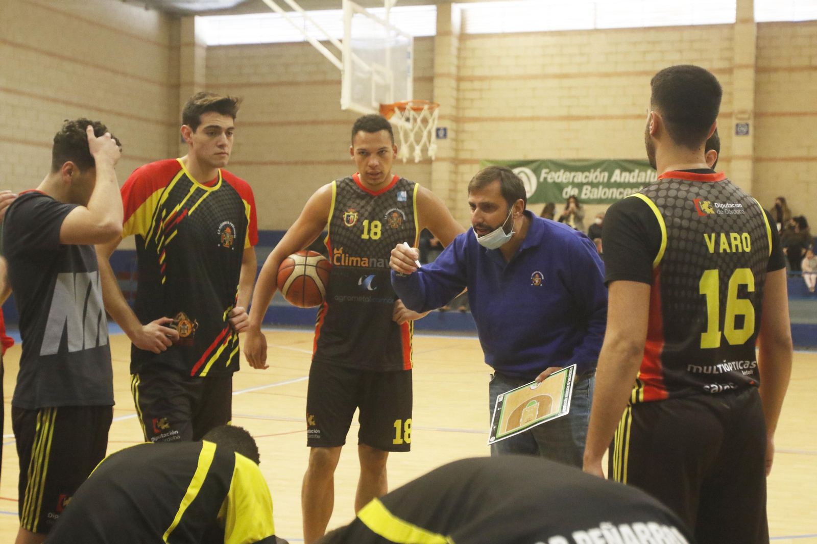 Las mejores imágenes de la gran final de la Copa Diputación de baloncesto