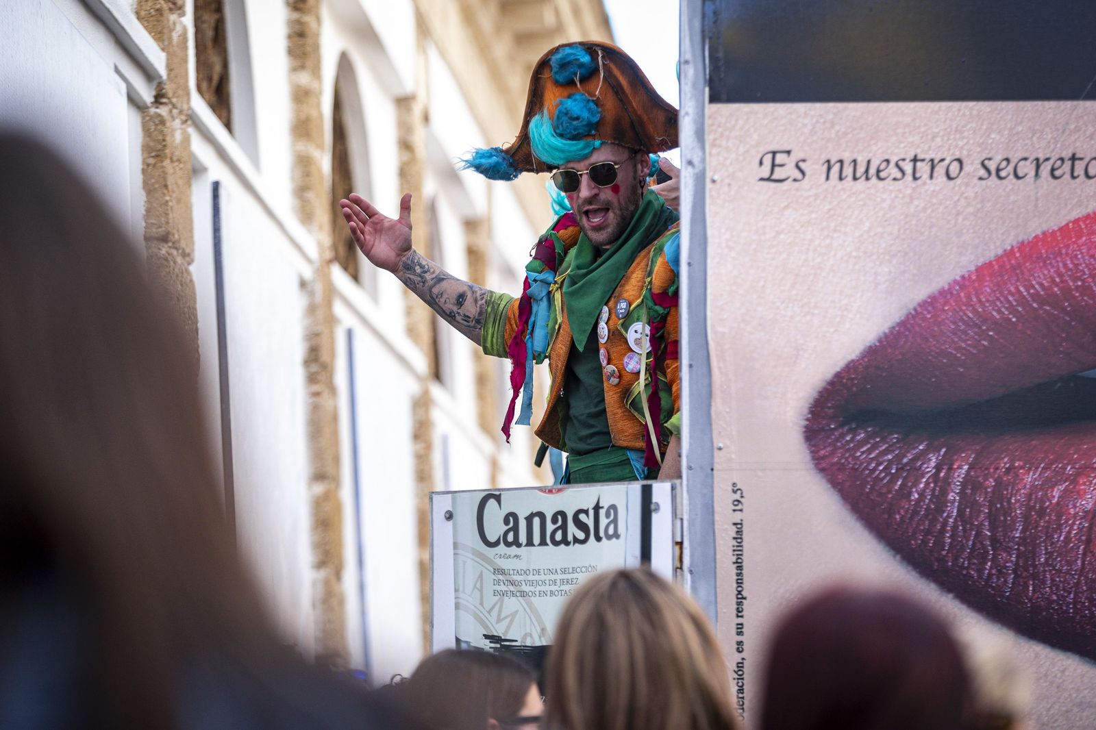 Las imágenes del Domingo de Piñata del Carnaval de Cádiz 2026