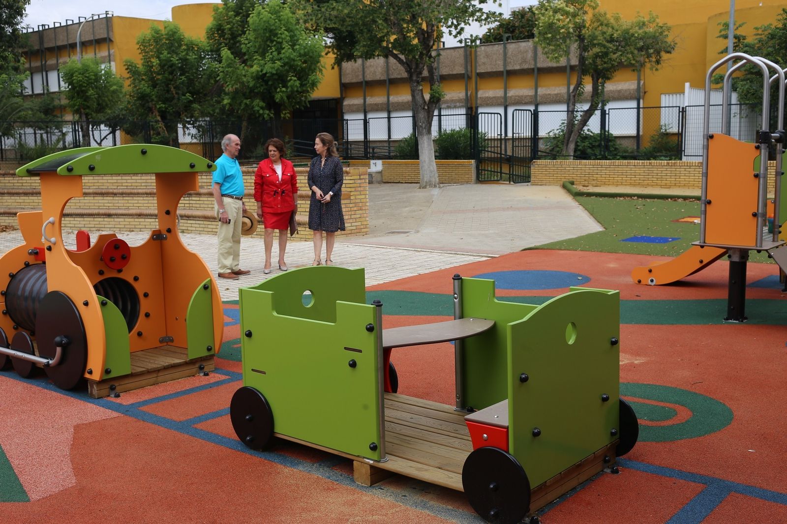 El patio del colegio Juan Ramón Jiménez, en Sevilla