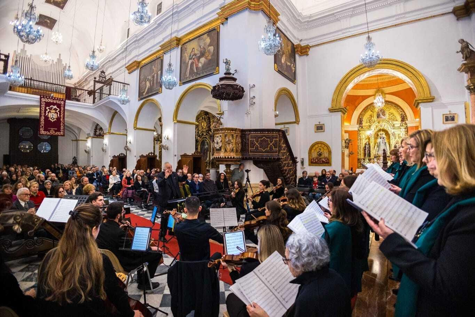Estreno de la cantata 'Vía Crucis, cuadros líricos de la Pasión' en el Carmen de San Fernando