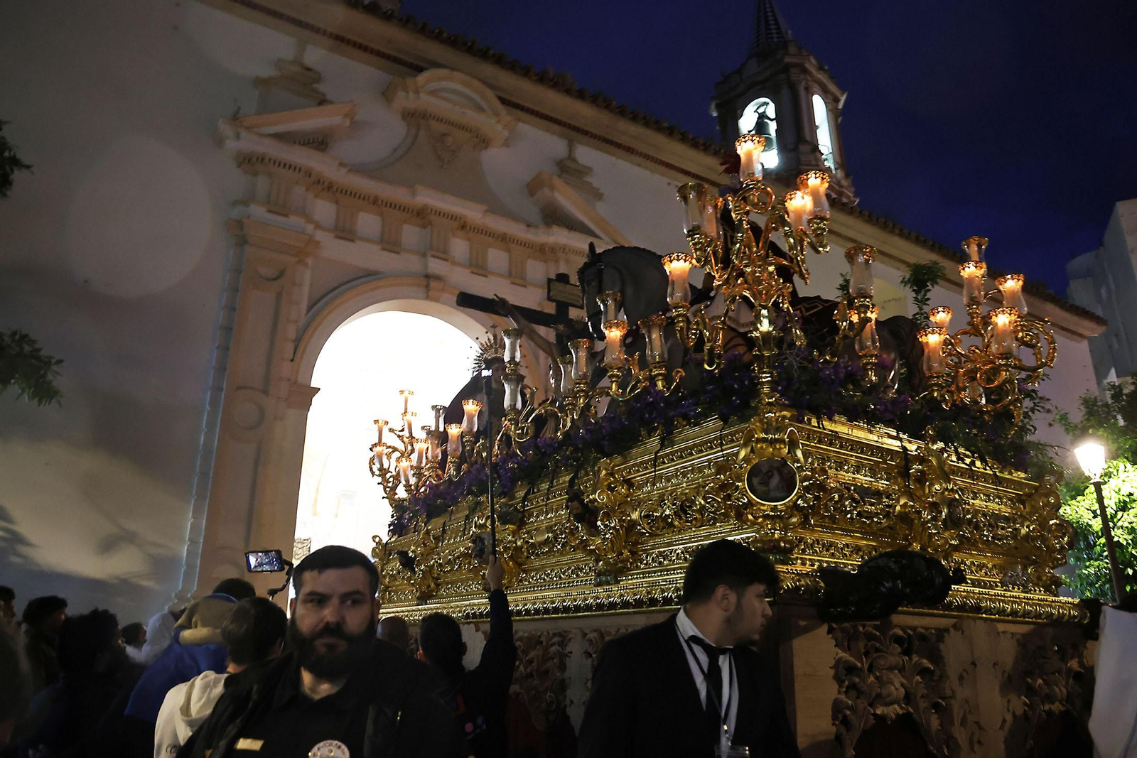 Martes Santo en Huelva: Imágenes de la Hermandad de La Lanzada