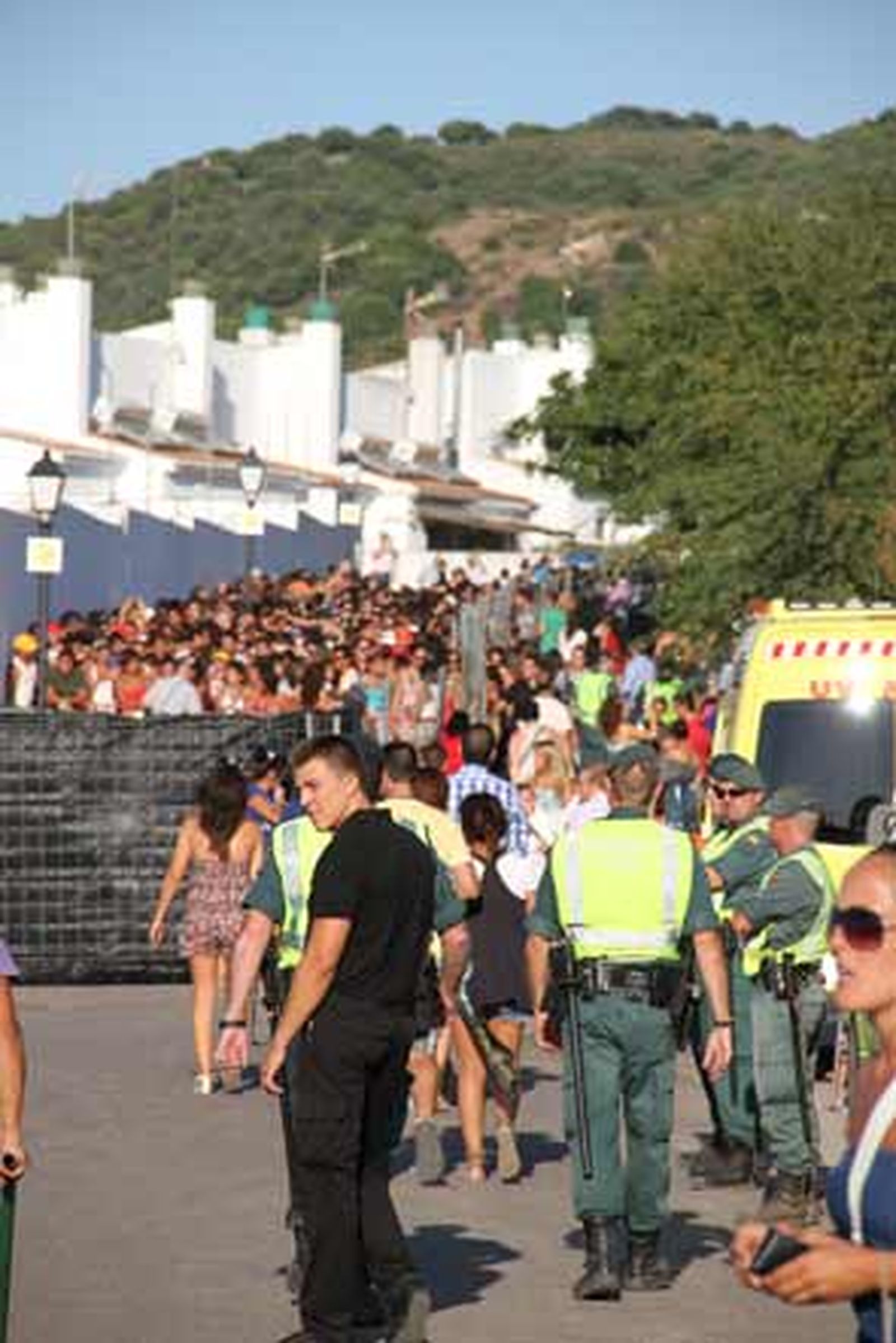 Alejandro Sanz comparte con los artistas Manuel Carrasco, David DeMaría y Junior "la noche más hermosa de la historia" en su pueblo de adopción

Foto: Jose Braza