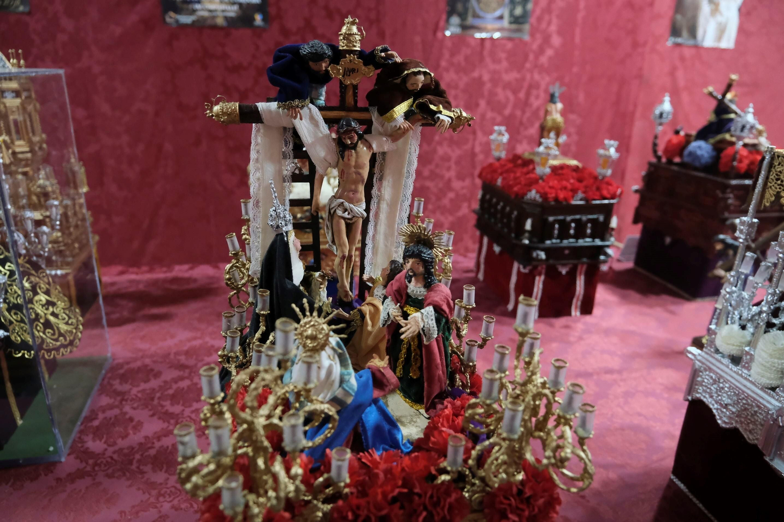 La Semana Santa en miniatura de la barriada de Levante en Córdoba, en imágenes