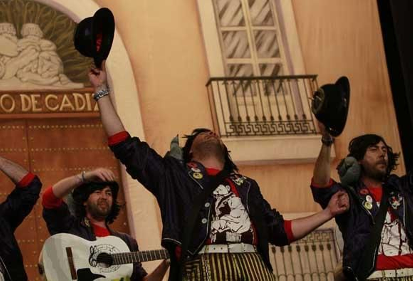 Chirigota 'Los Juaquín Pamplina, cantautores de la Plaza Mina' (2º premio)

Foto: Julio Gonzalez-Jesus Marin-Lourdes de Vicente