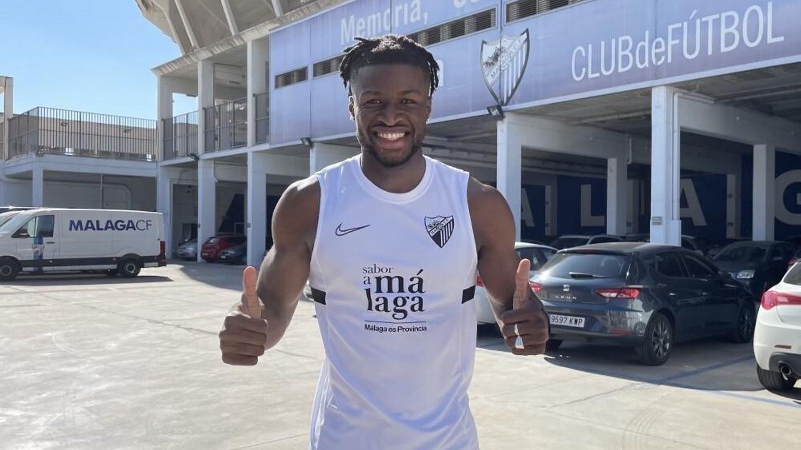 Sekou Gassama, en su primer entrenamiento con el Málaga CF. Sekou Gassama, en su primer entrenamiento con el Málaga CF.