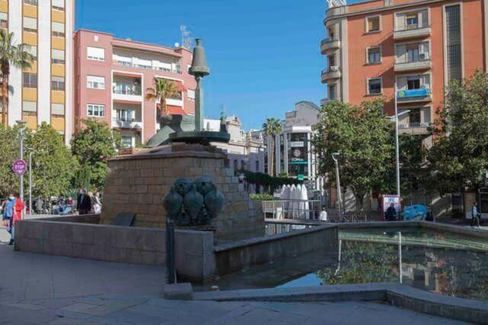 Un paseo por la historia de la plaza de la Constitución de Jaén, en imágenes