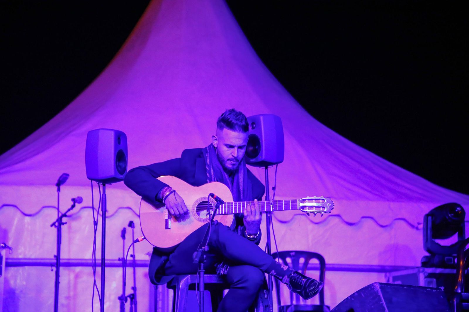 La Noche de las Candelas del Mesón Gitano de Almería, en imágenes