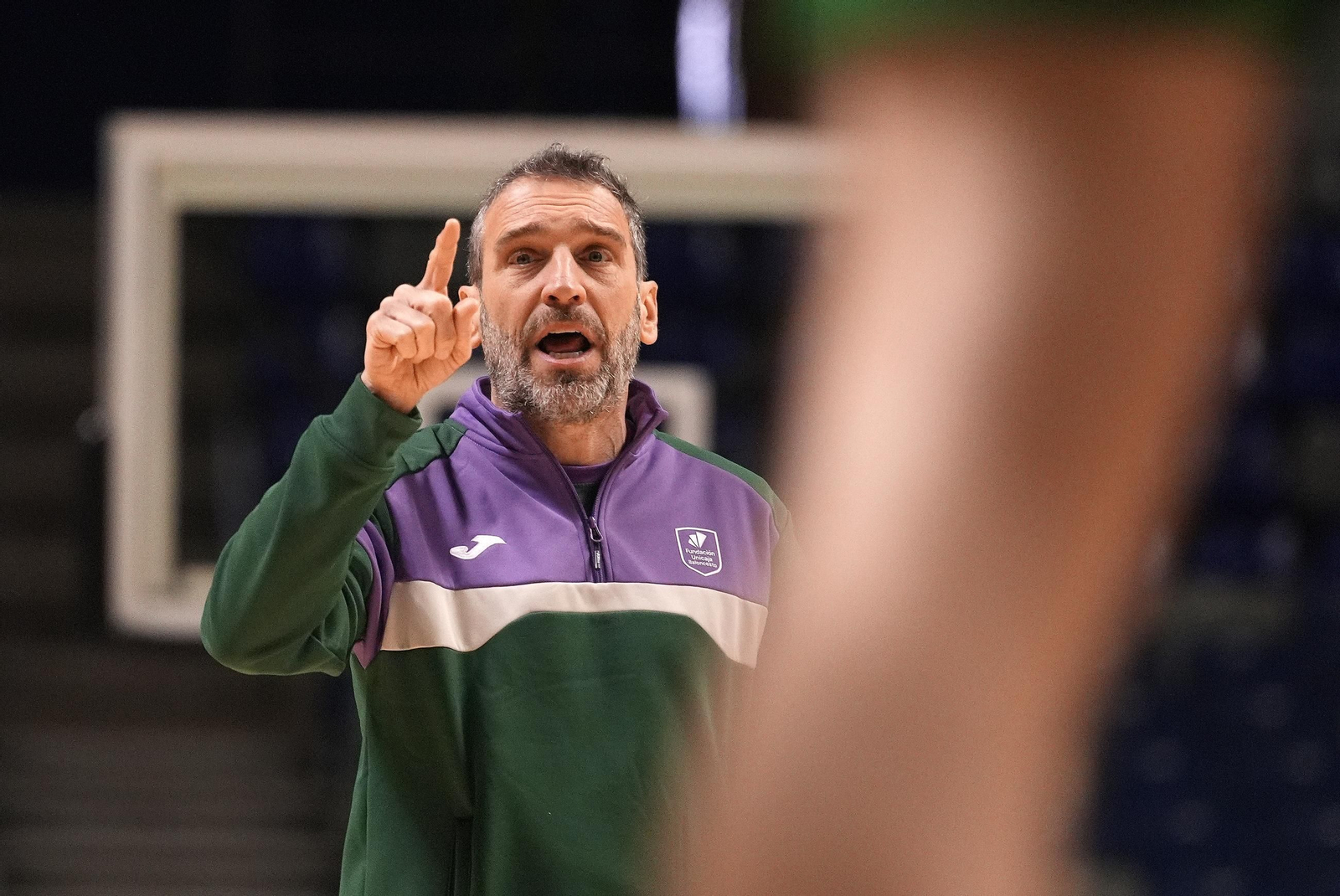 El Unicaja da los últimos retoques a la estrategia sin Barreiro y Djedovic
