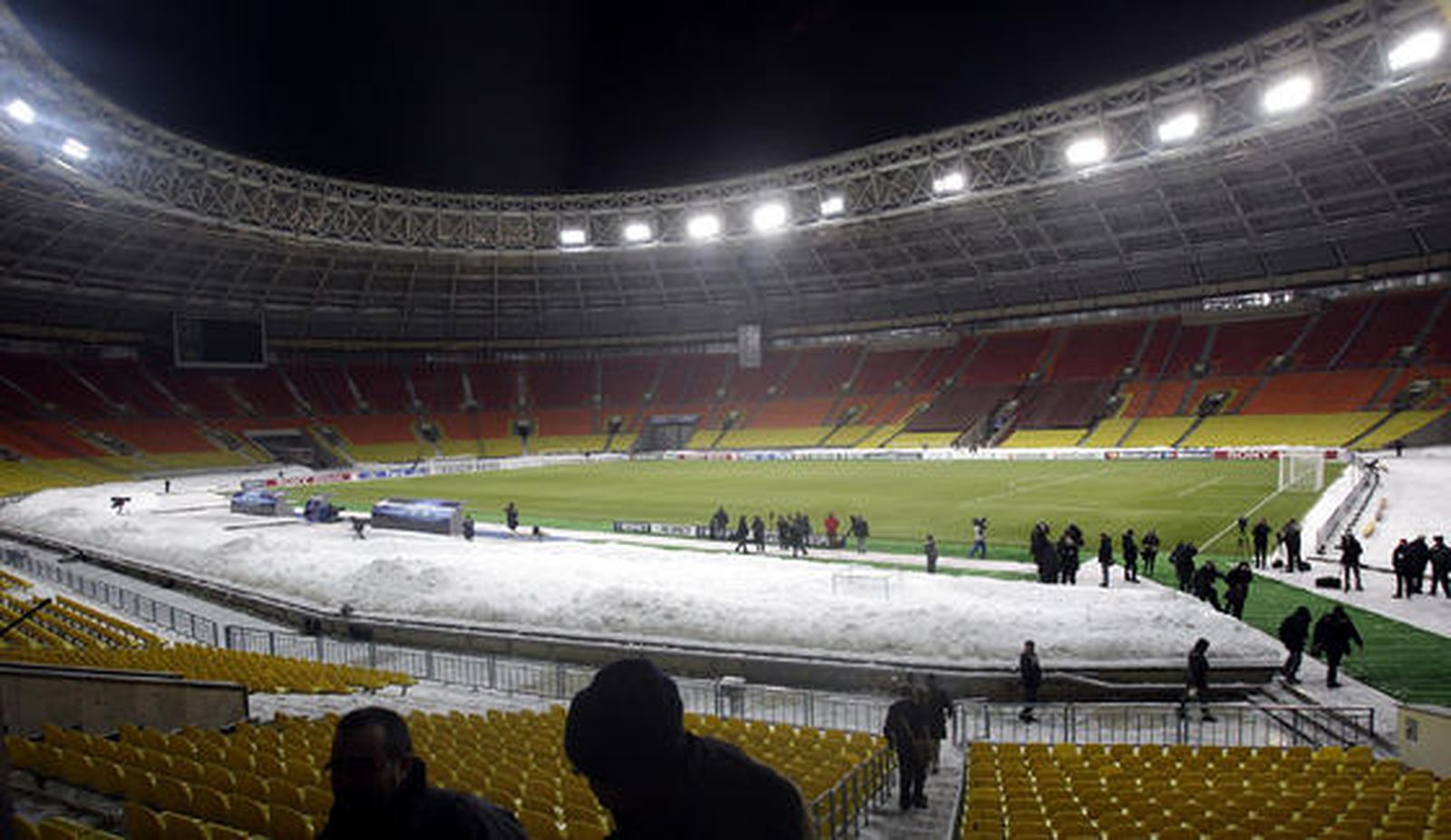 Imagen panorámica del estadio donde se entrenó el Sevilla. 

Foto: Antonio Pizarro