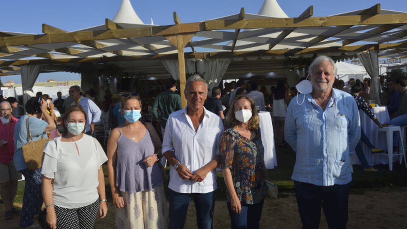 Inmaculada Muñoz, Rocío Sumariva, Marcelo Castro Rial, la vicepresidenta Nadia Calviño y Leoncio Alonso González de Gregorio.