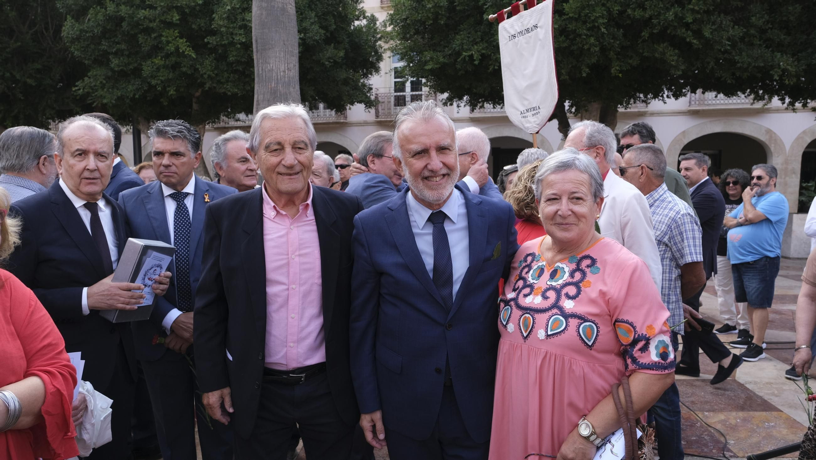 El regreso de los restos de los Coloraos a la Plaza Viaje, en imágenes