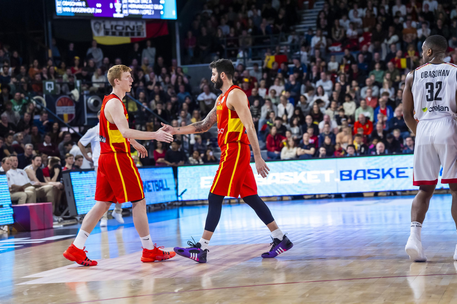 Alberto Díaz con Ricky Rubio.