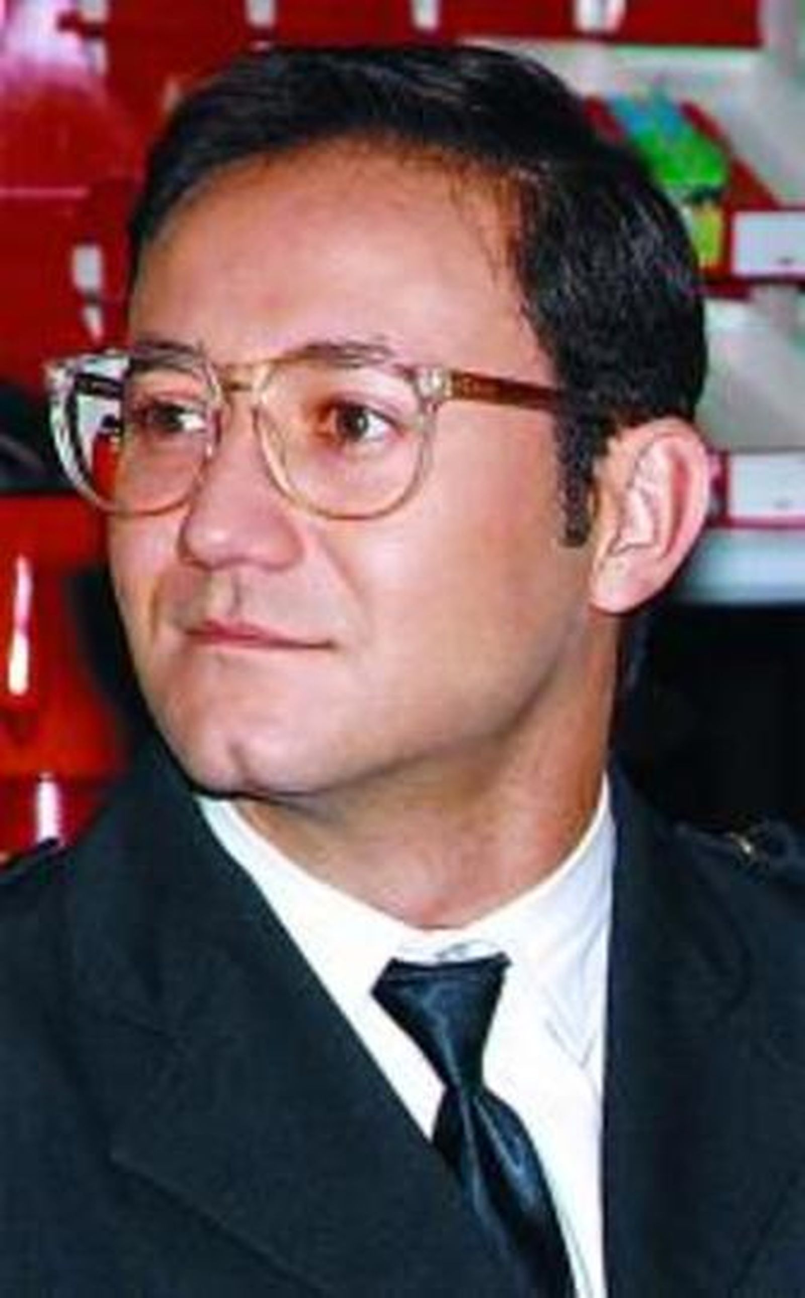 Carlos Santos.