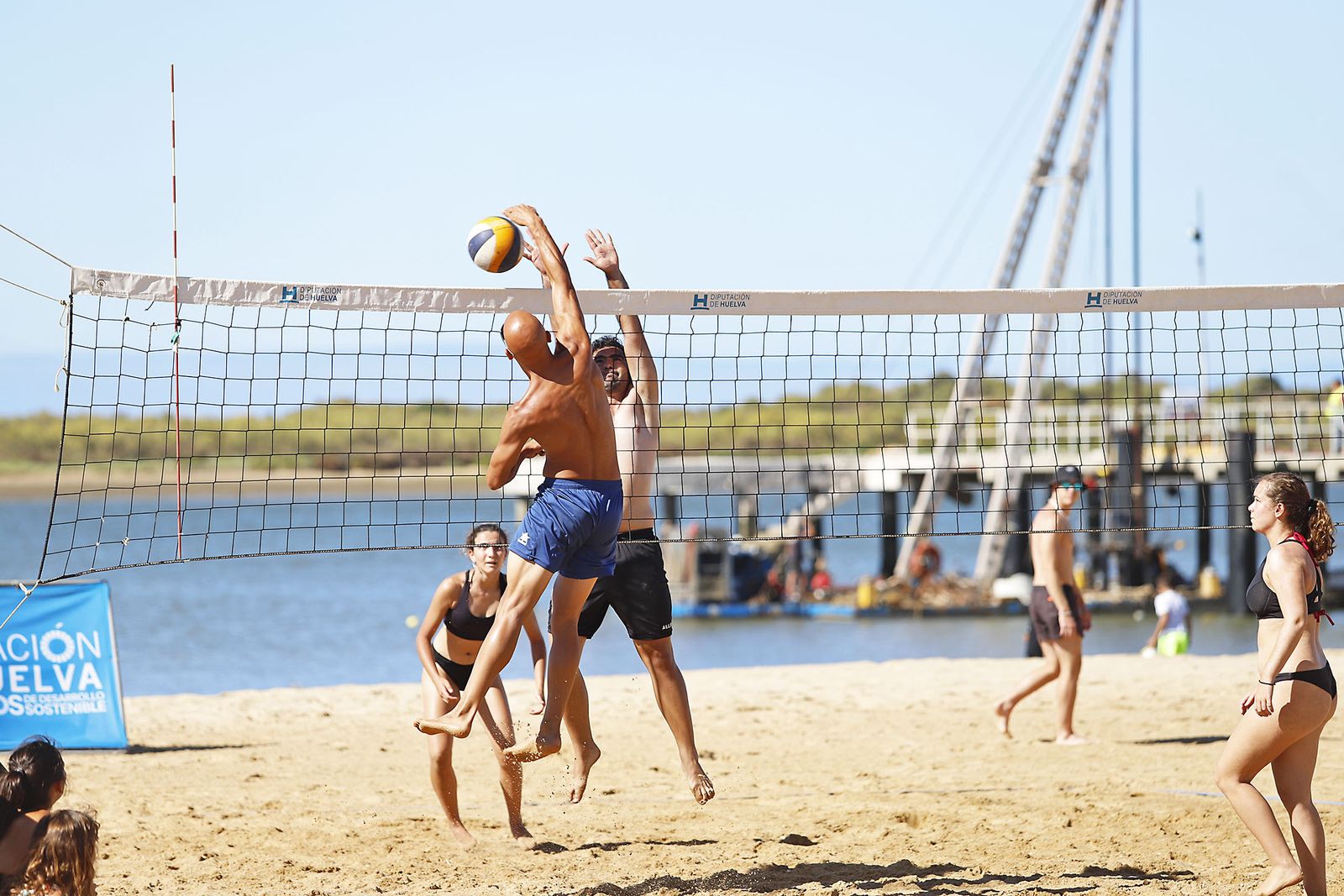 Imágenes de las playas de Huelva en el sábado 15 de agosto