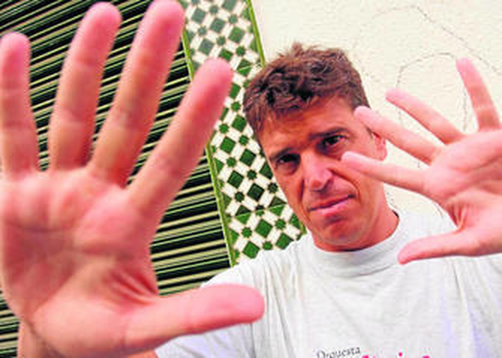 El artista malagueño lleva en el mundo de la música más de 30 años.