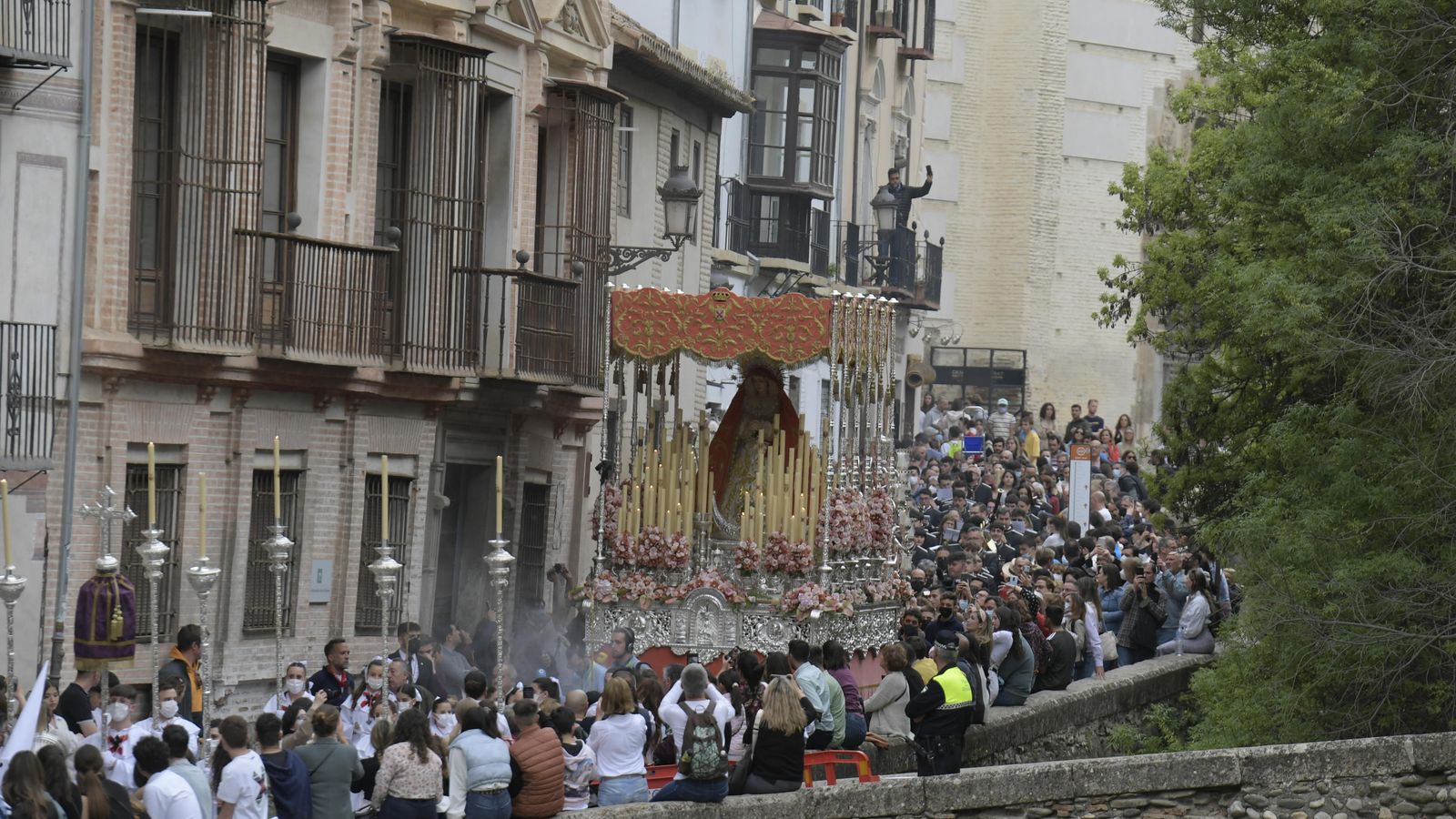 Fotos de Los Dolores en el Lunes Santo de la Semana Santa de Granada