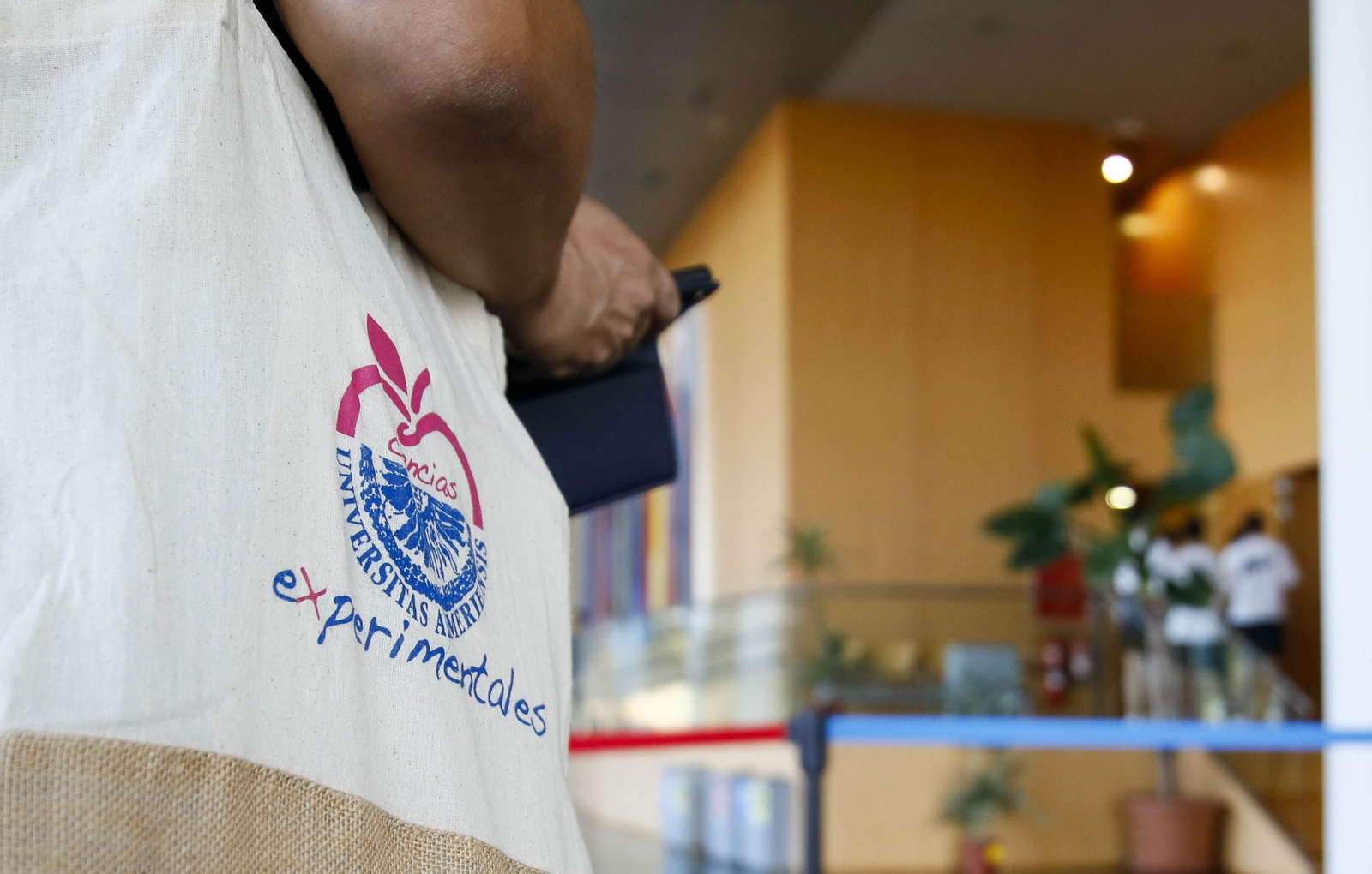 La IX Edición del concurso en resolución de problemas matemáticos Indalmat de Almería, en imágenes