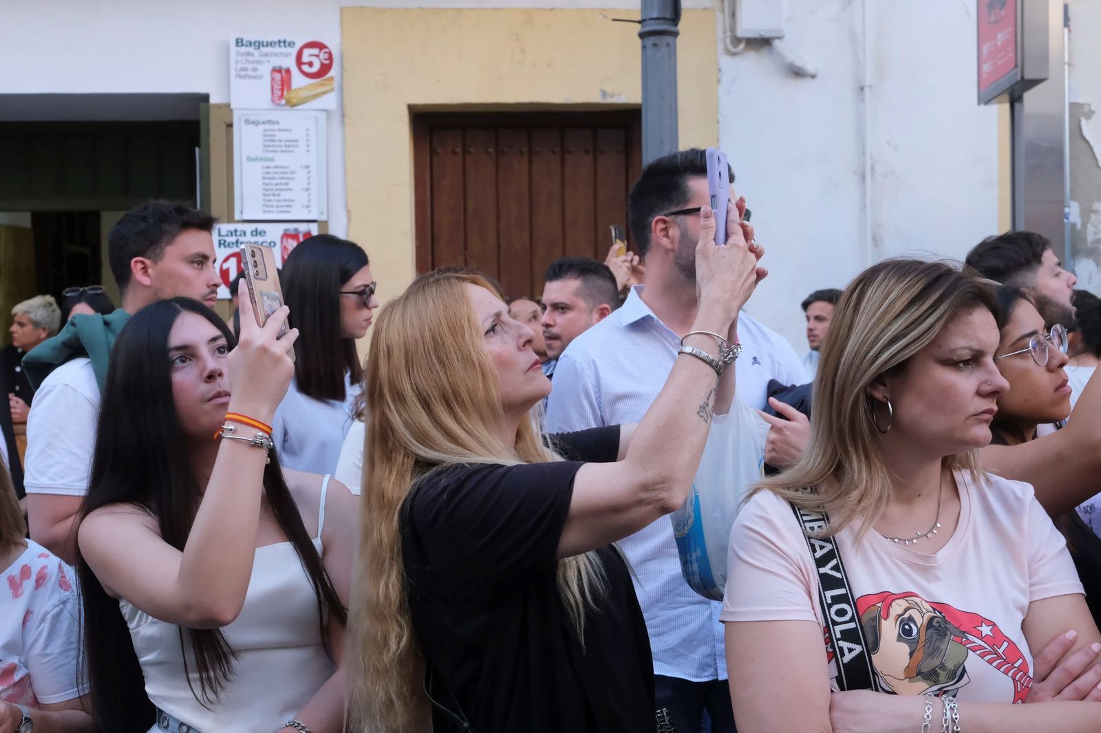 Viernes Santo en Córdoba: la procesión de la Expiración, en imágenes