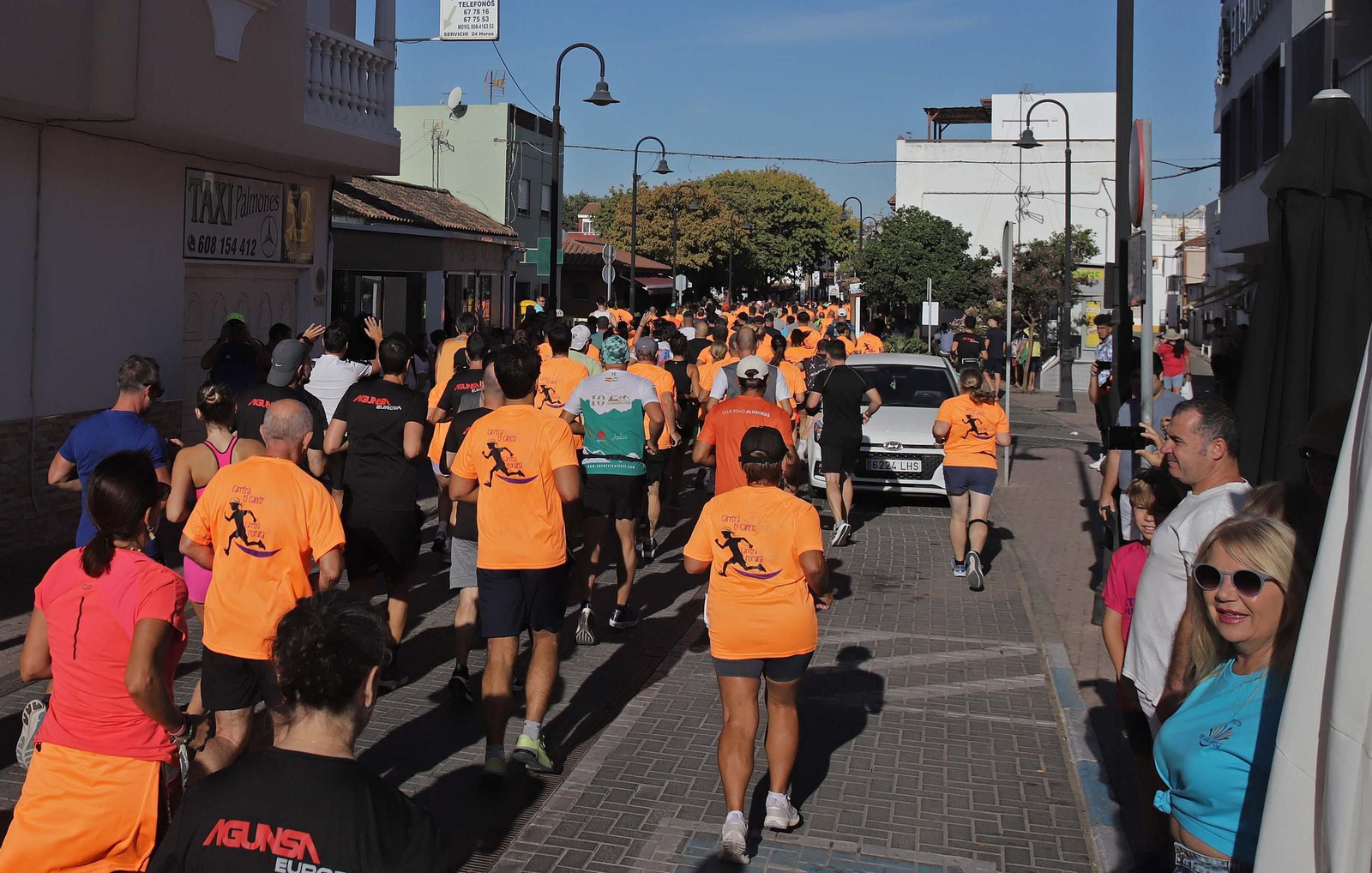 Búscate en las fotos de la VII carrera solidaria Por una Sonrisa en Palmones