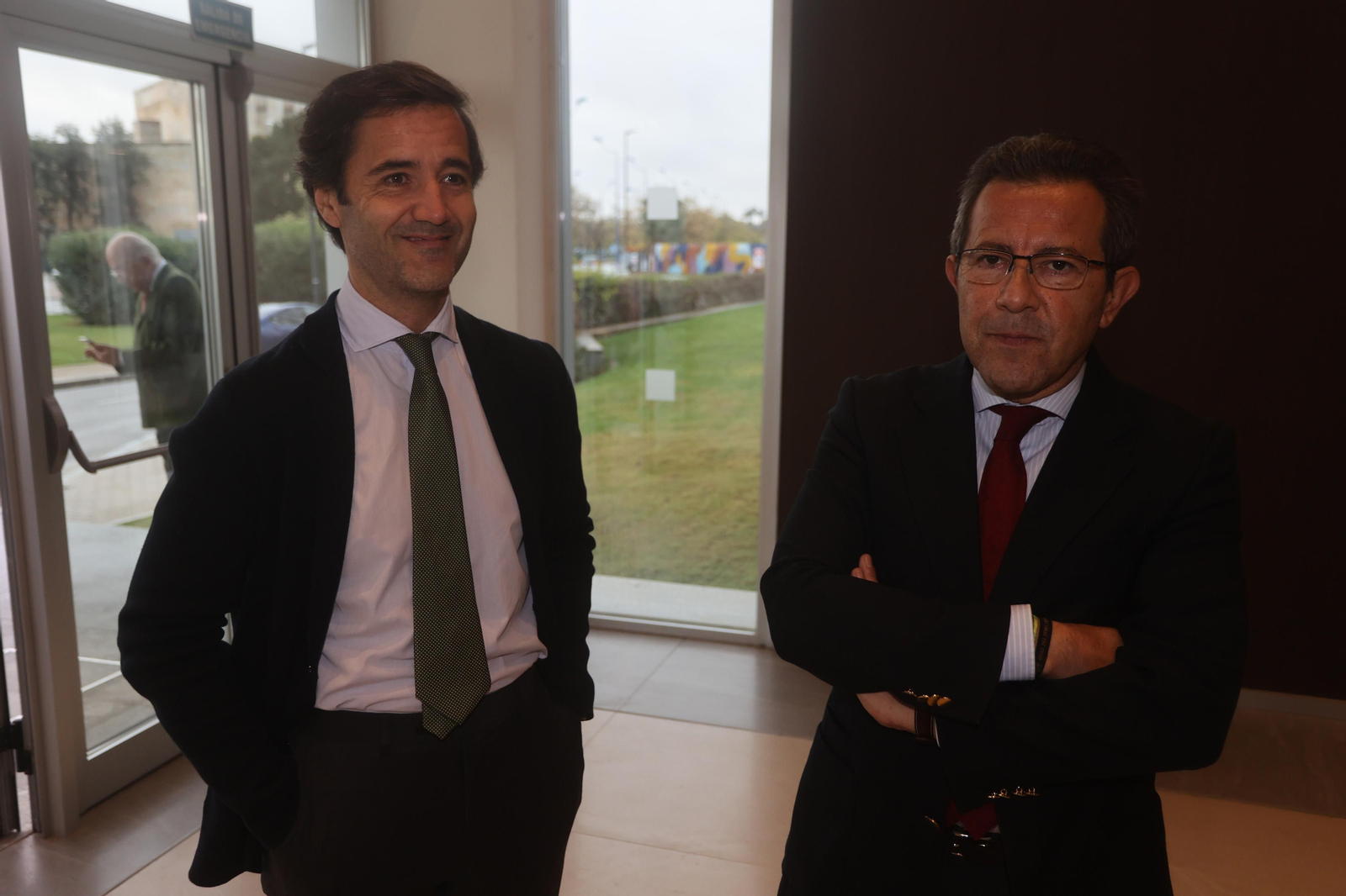 FORO JOLY.  Dña.Carolina España